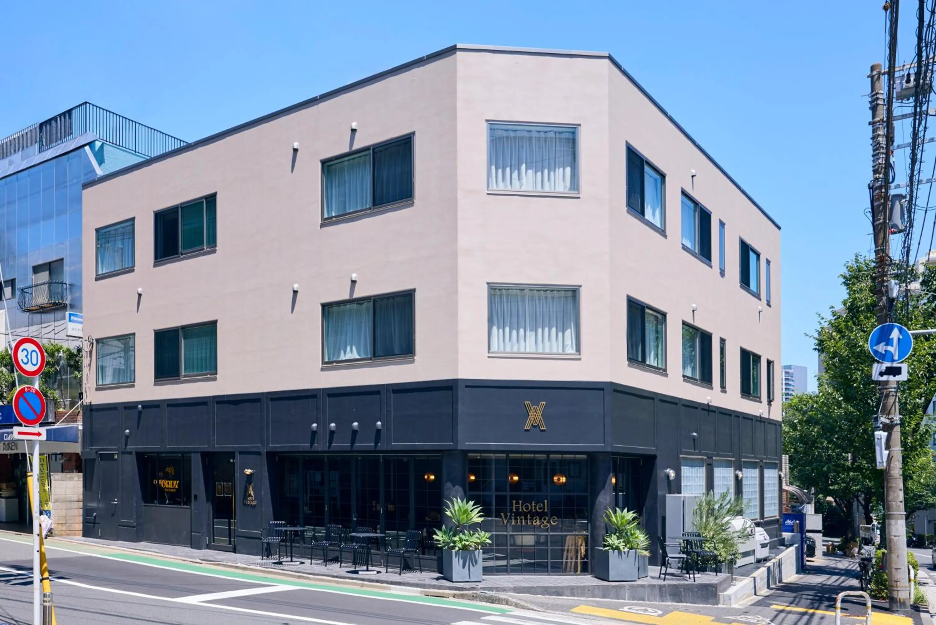 Property building in Hotel Vintage Tokyo Meguro Fudomae