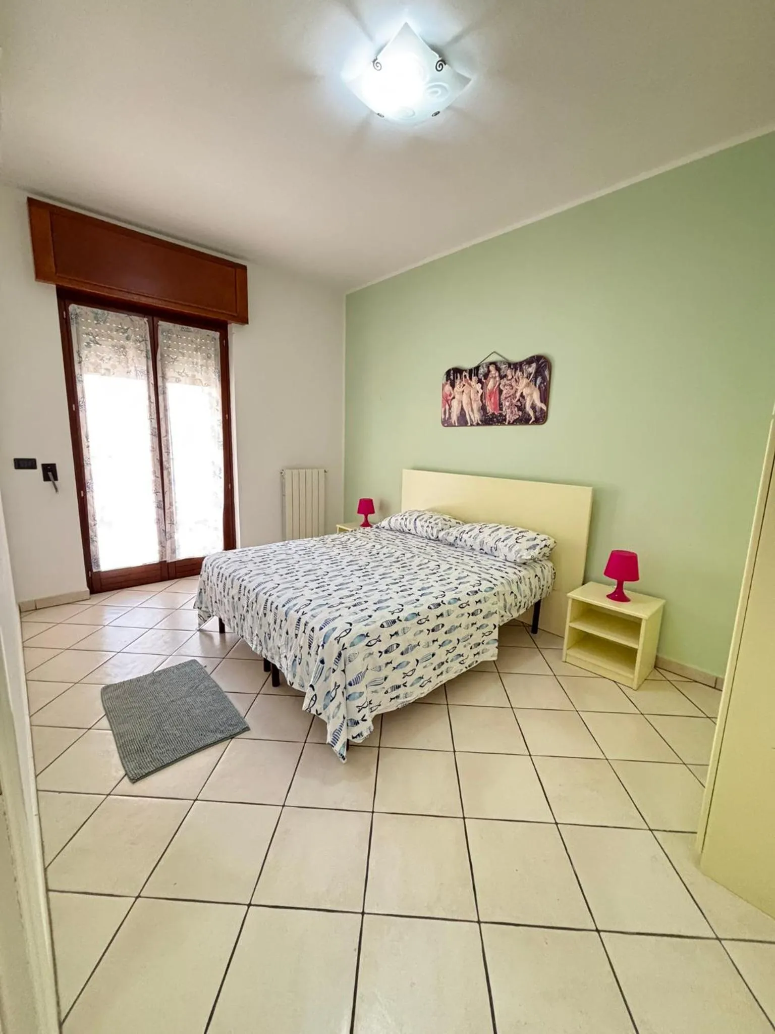 Bed in Rosa Virginia Apartment