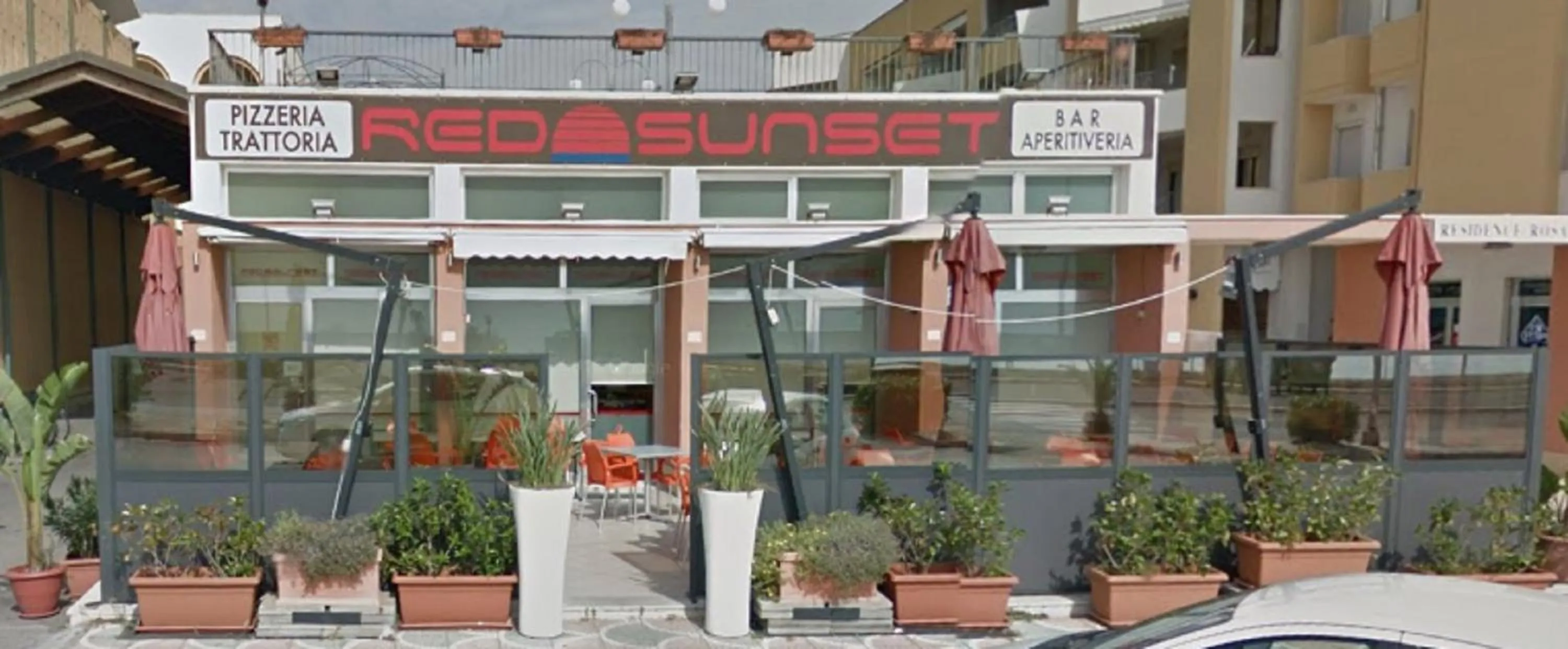 Restaurant/places to eat in Rosa Virginia Apartment