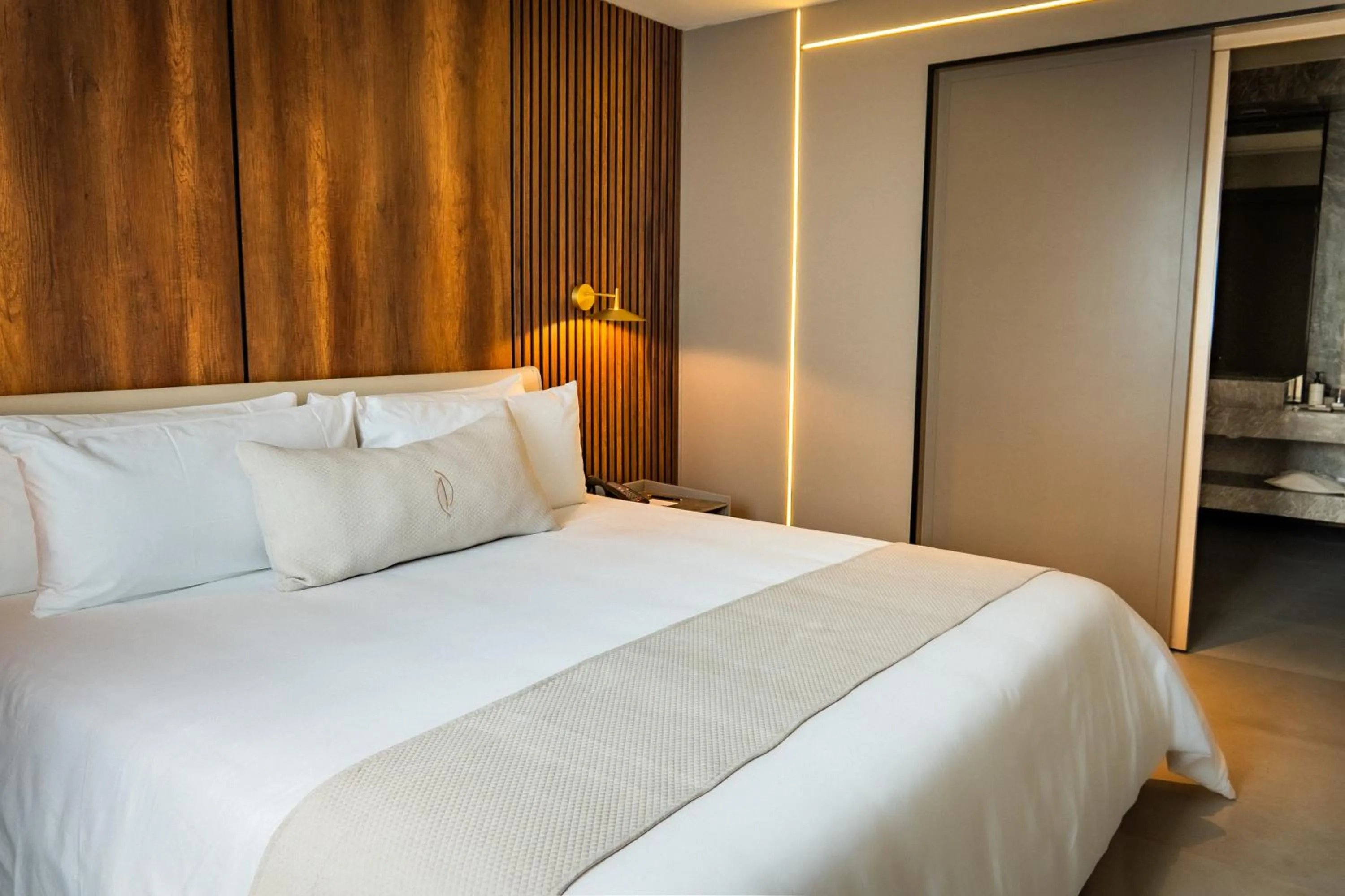 Photo of the whole room, Bed in Nohian Collection Hotels