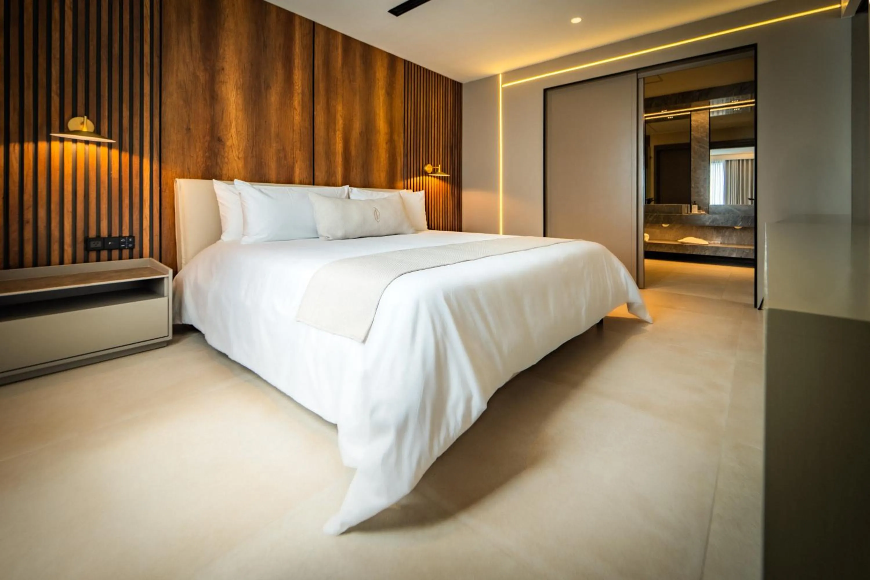 Photo of the whole room, Bed in Nohian Collection Hotels