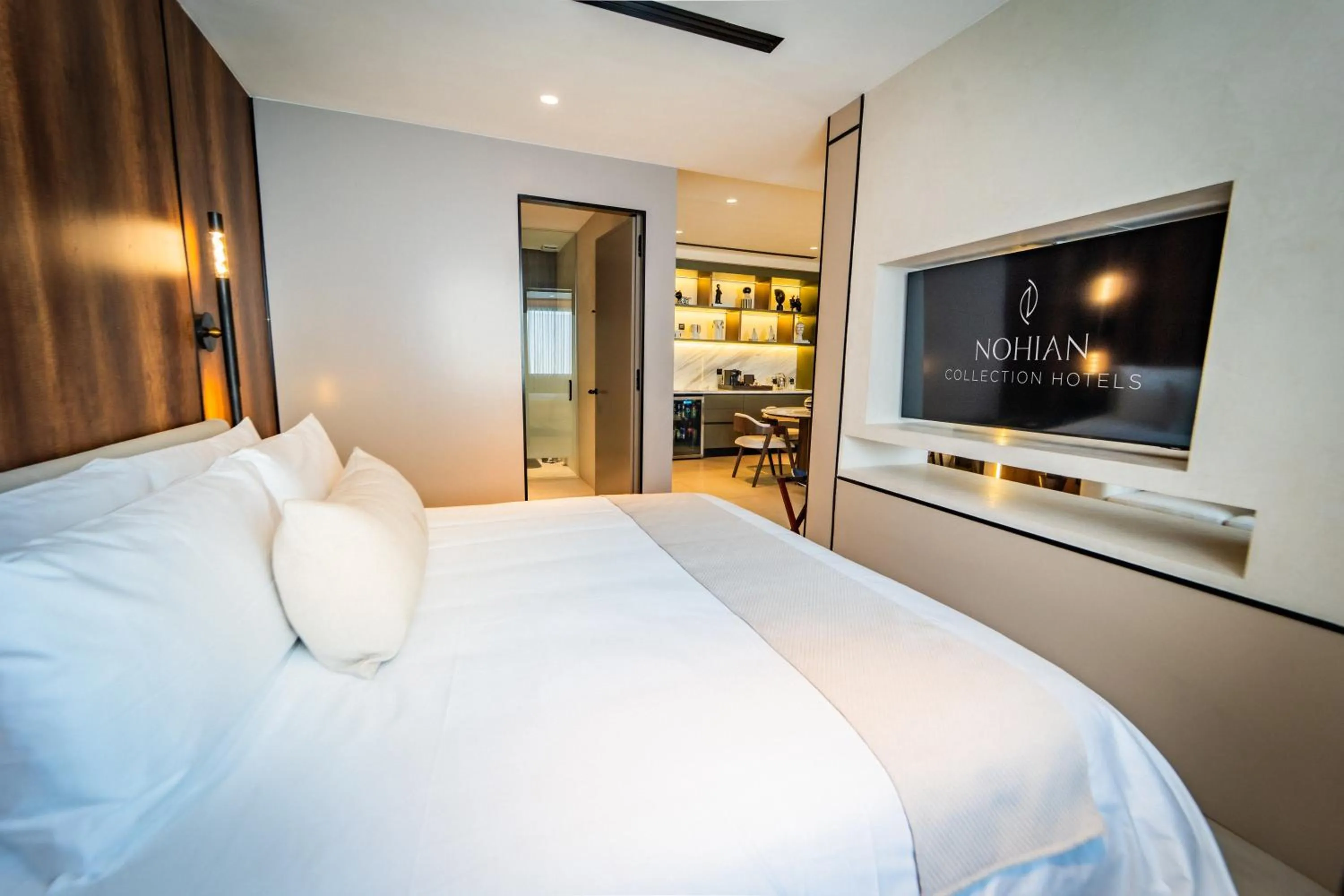 Photo of the whole room, Bed in Nohian Collection Hotels