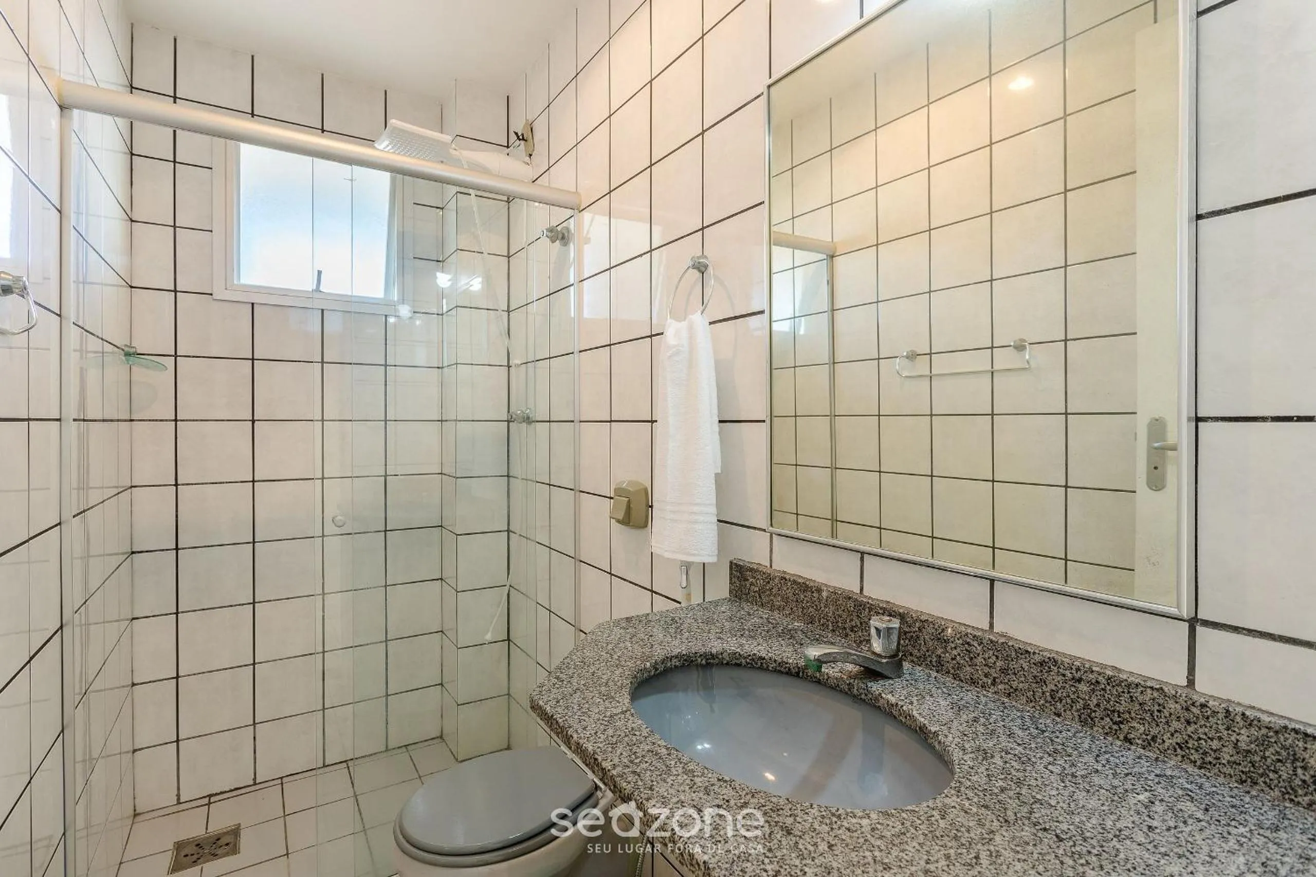 Toilet in Apartamentos a 160m da Praia em Guarapari - PVEs