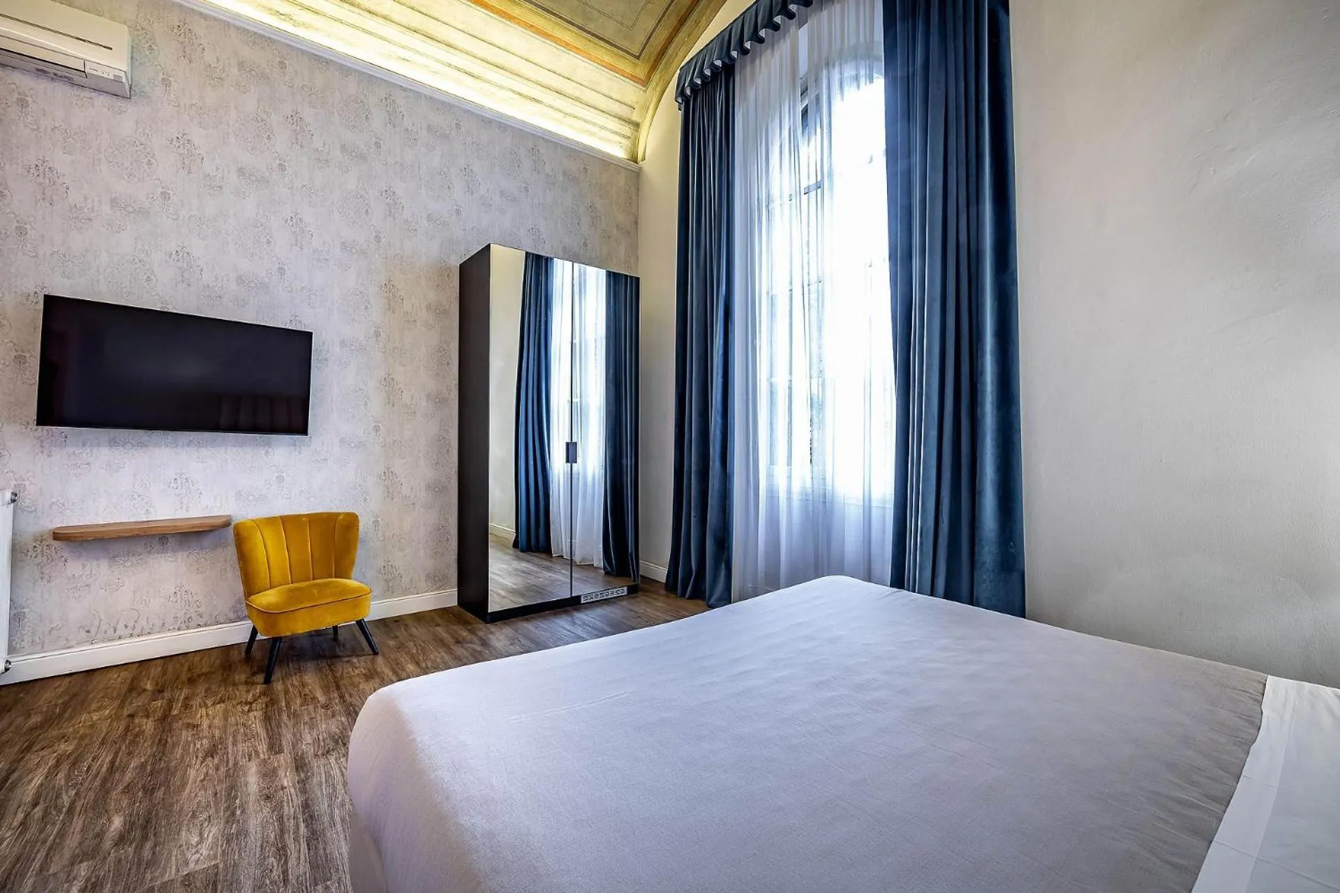 TV and multimedia, Bed in La Torre del Cestello - Residenza d'epoca