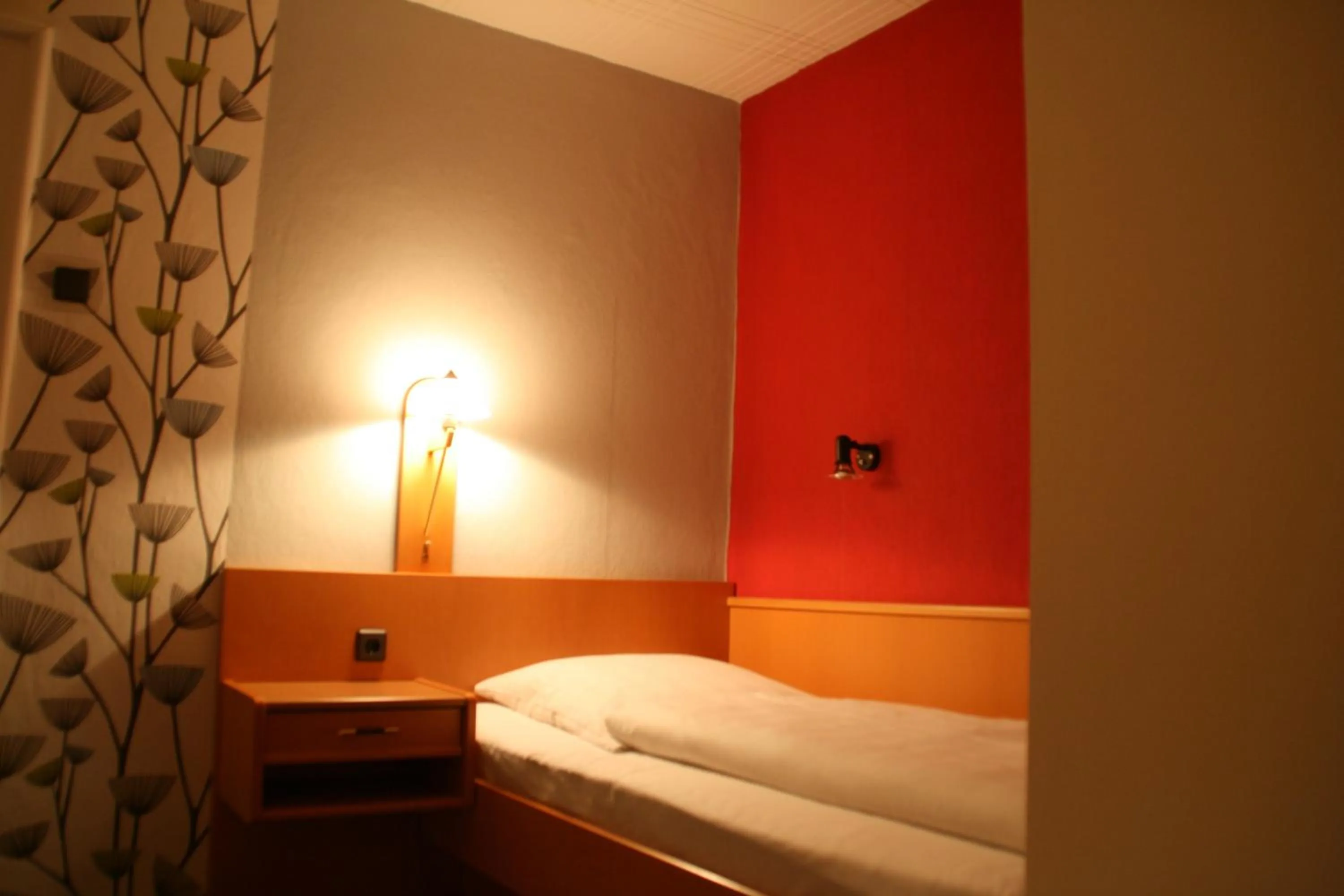 Decorative detail, Bed in Hotel Cafe Lieb