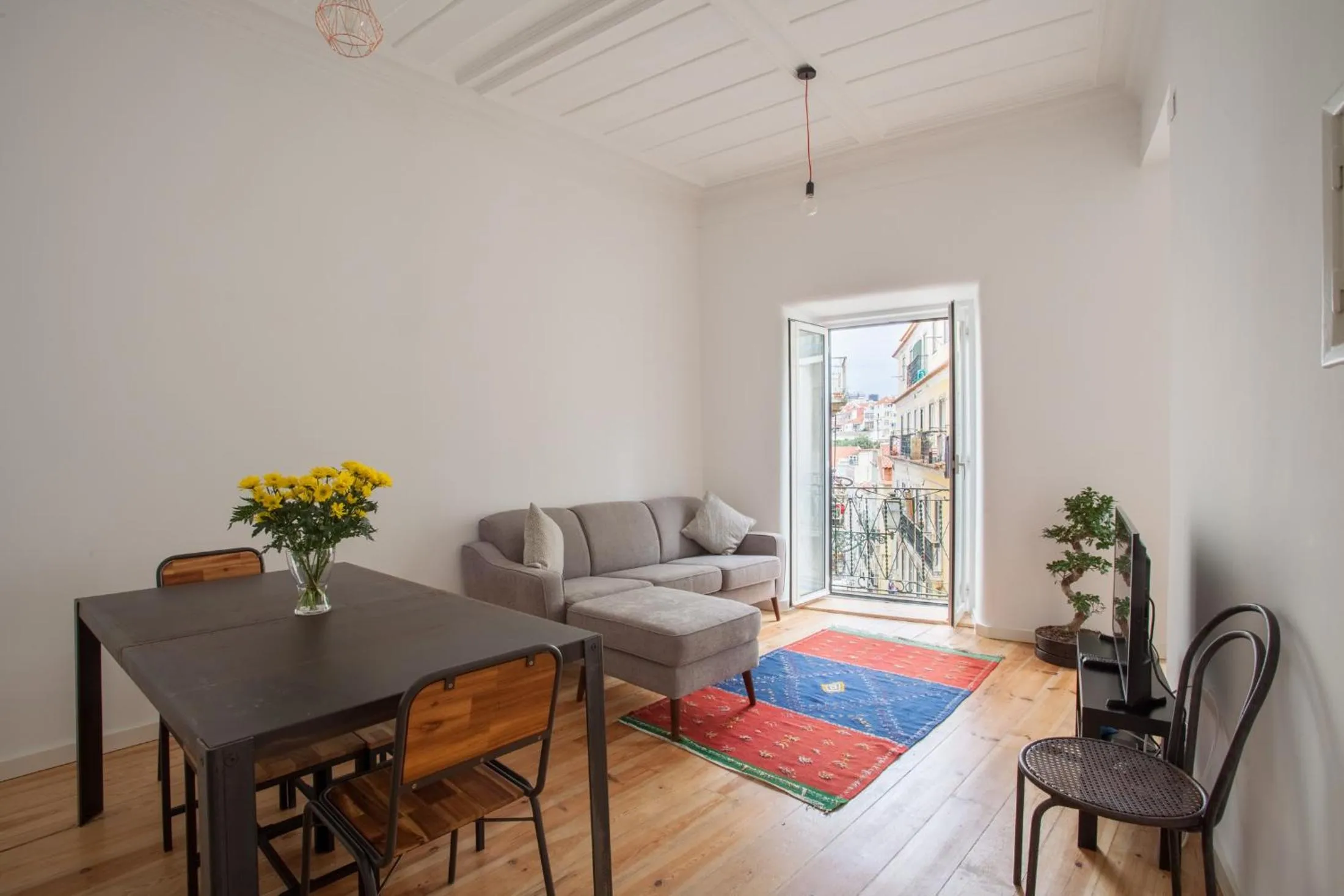 BeGuest Santa Catarina Lisbon Apartment