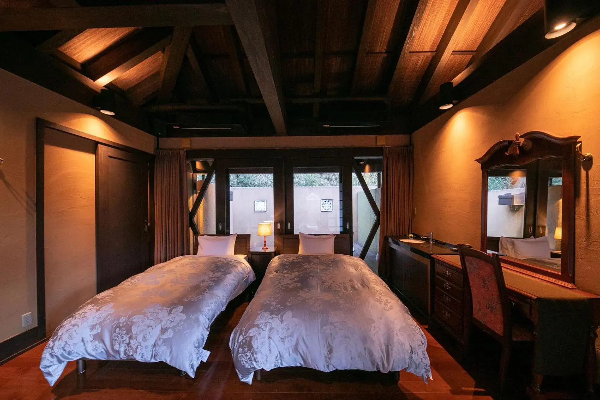 Deluxe Villa in Yufuin Hotel Mori-no-Terrace Deluxe Villa in Yufuin Hotel Mori-no-Terrace