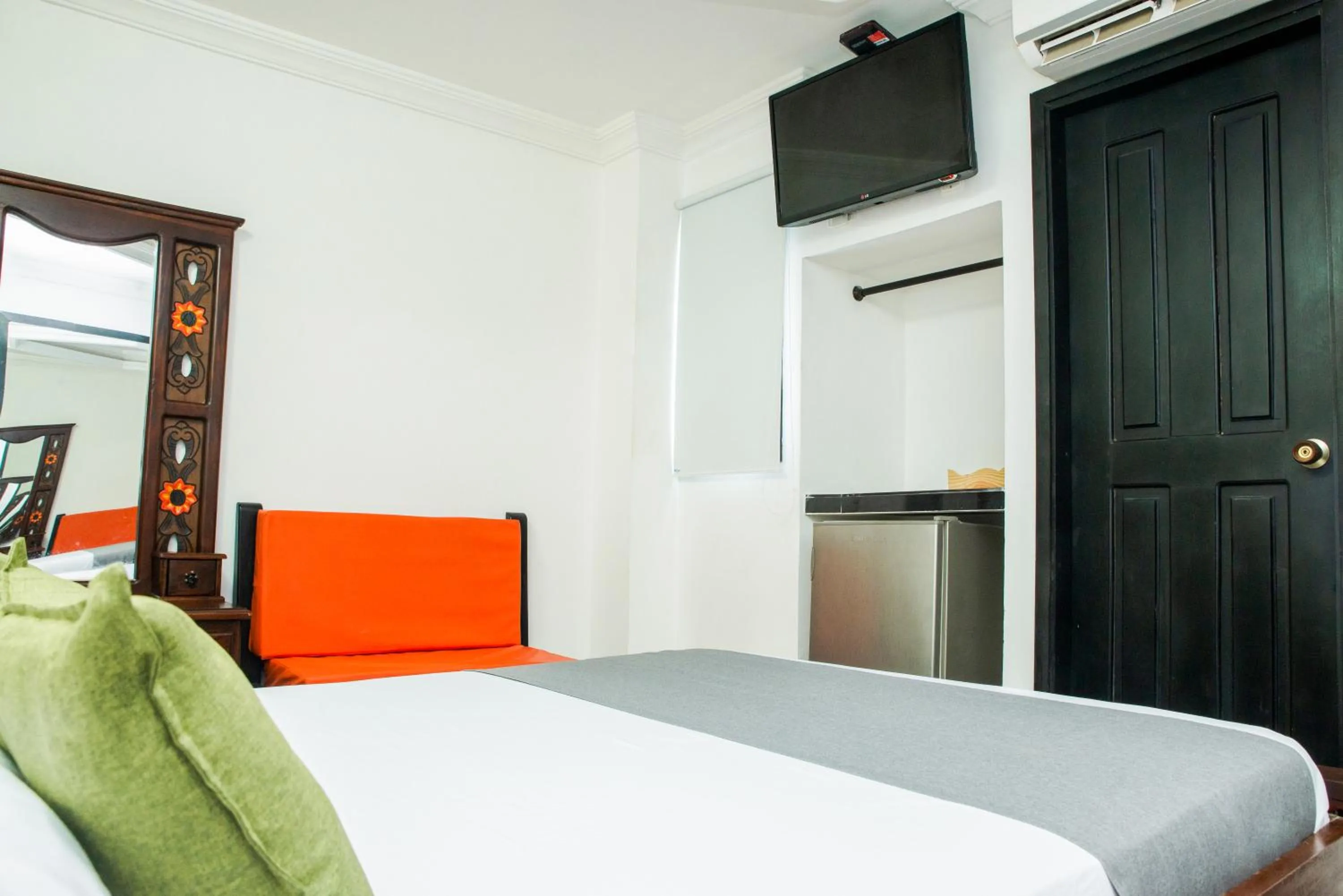 Bed in Ayenda 1315 Candiac