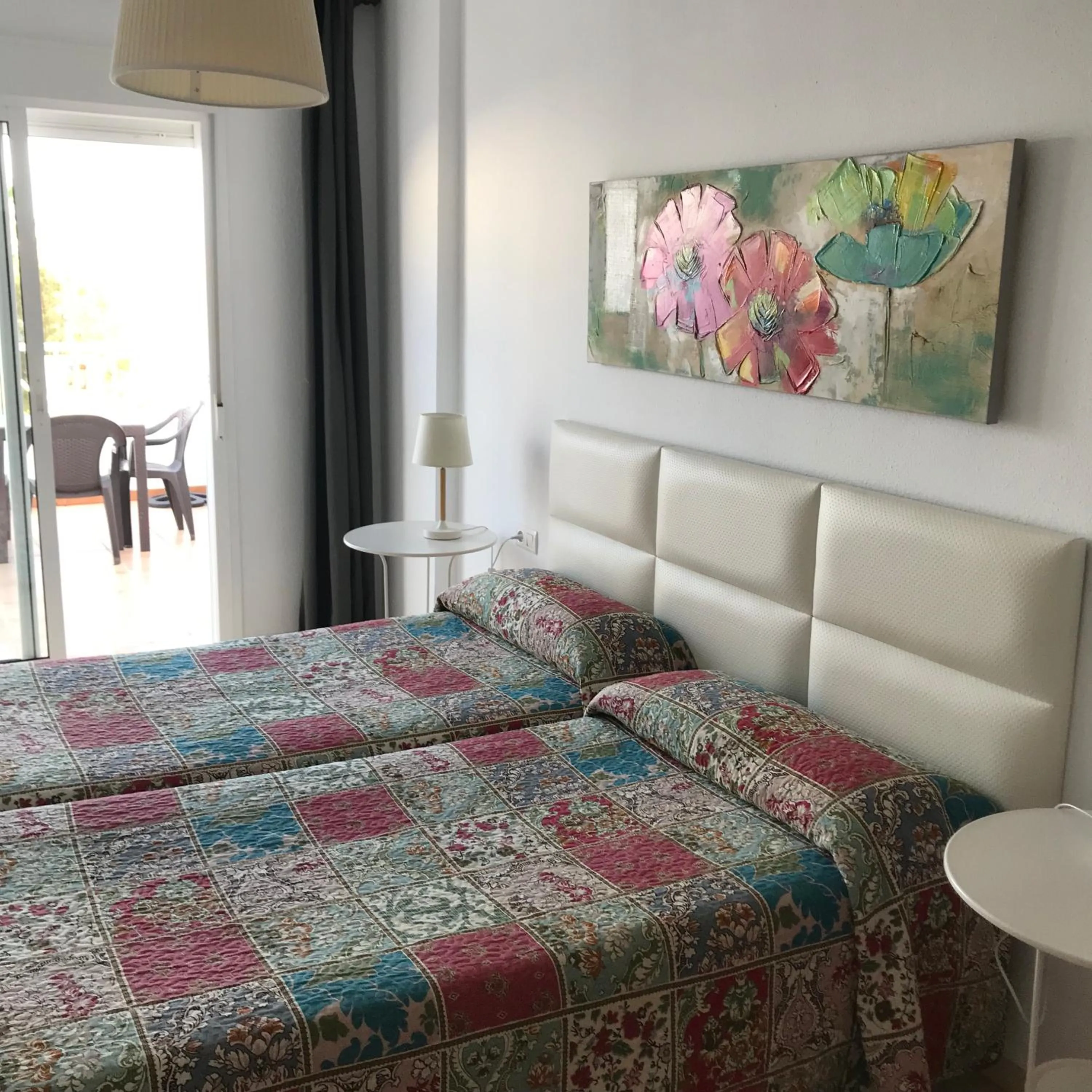 Bed in Hostal Tres Soles