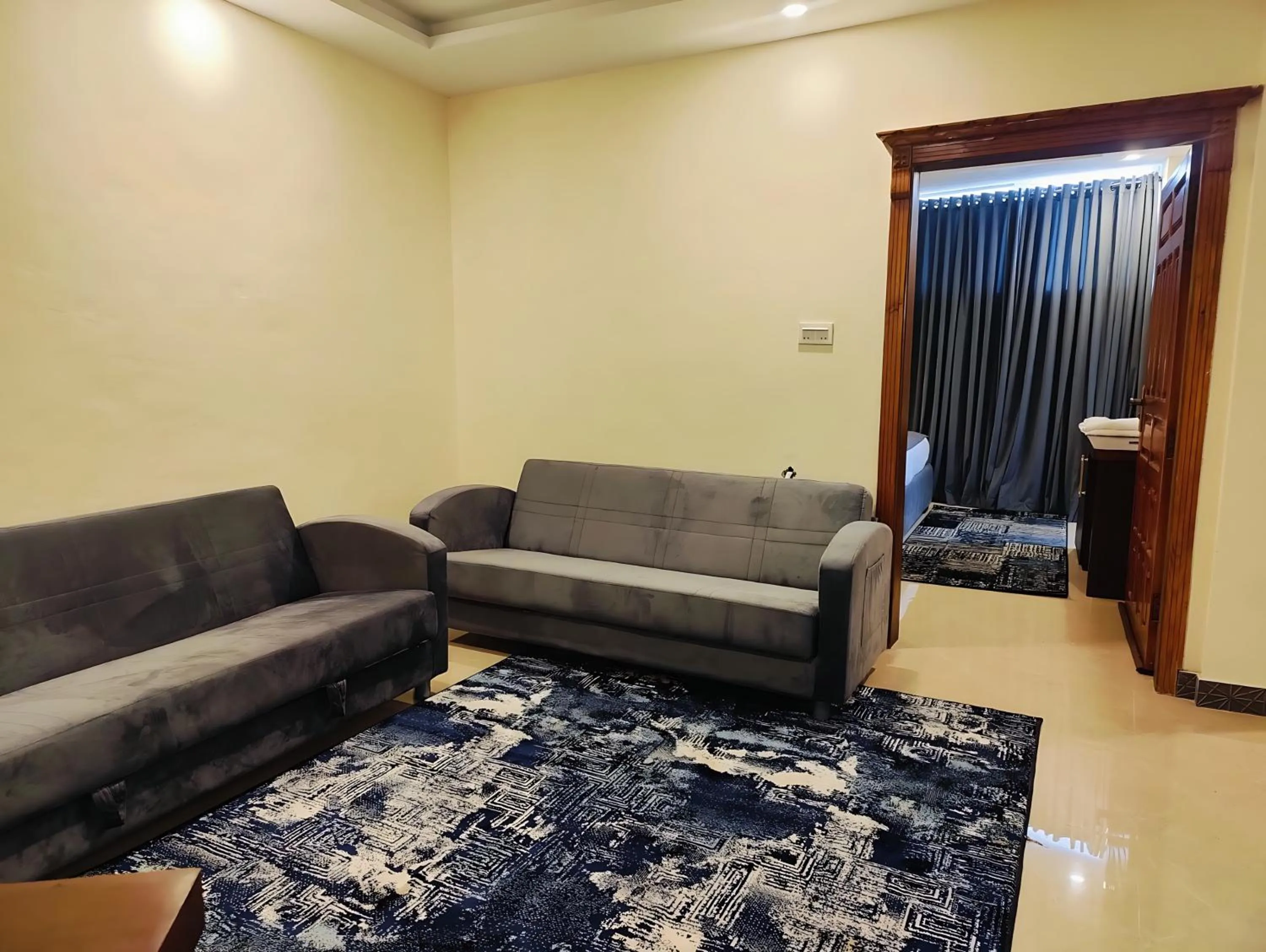 Living room in Pinemont Hotel, Murree