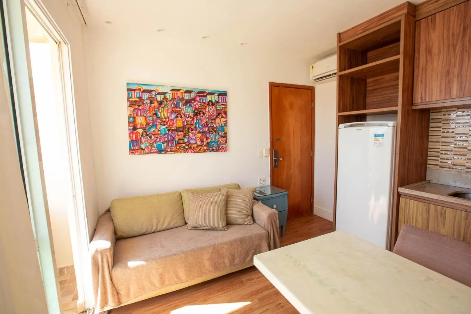 Seating area, Bed in Rede Andrade Express