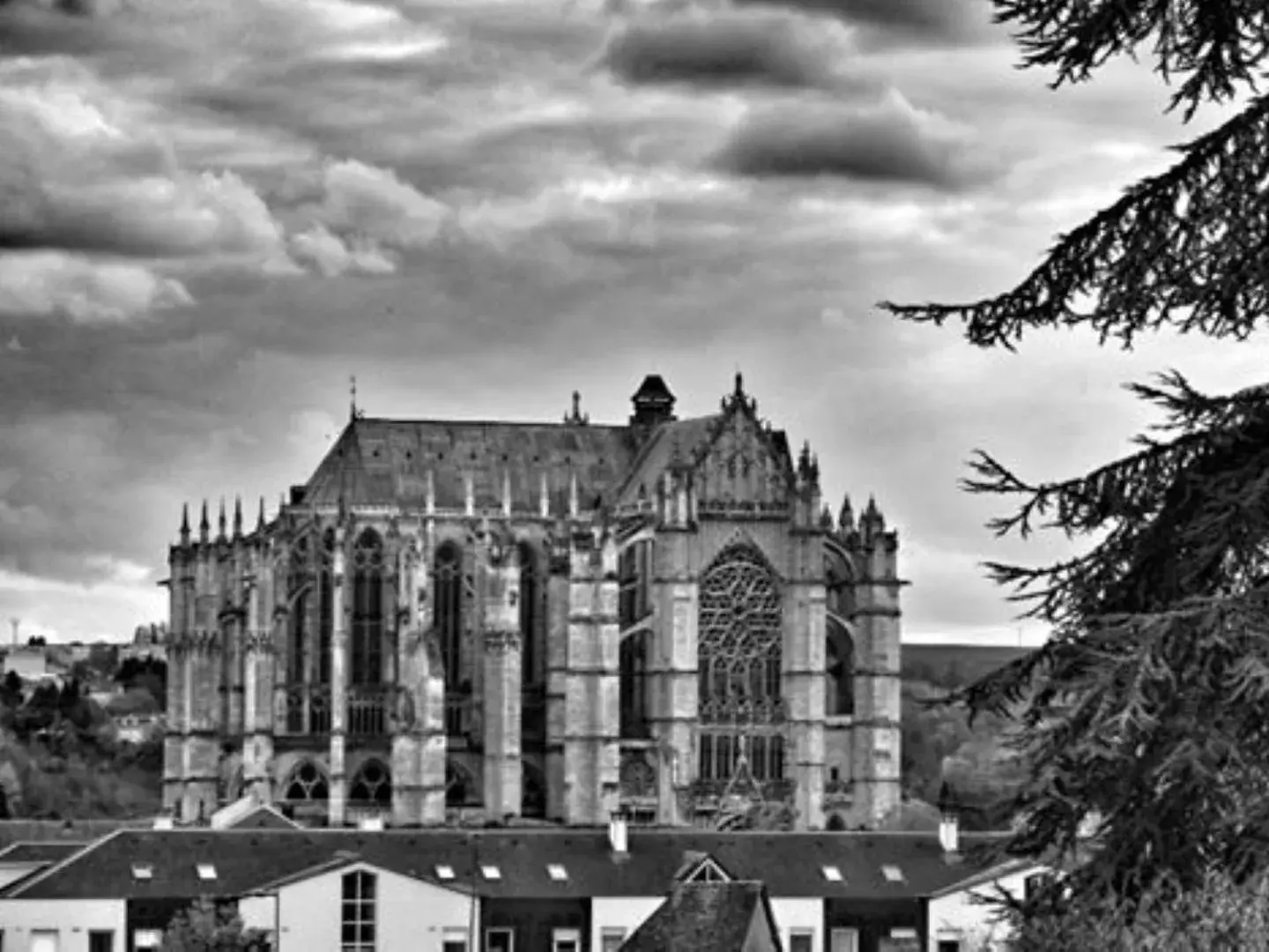 Property building in La Salamandre Property building in La Salamandre