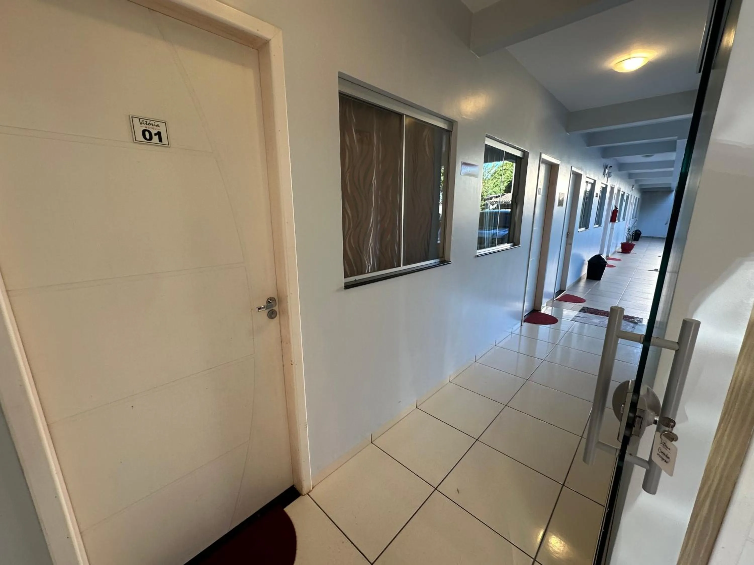 Property building in Hotel Vitória - Guaíra