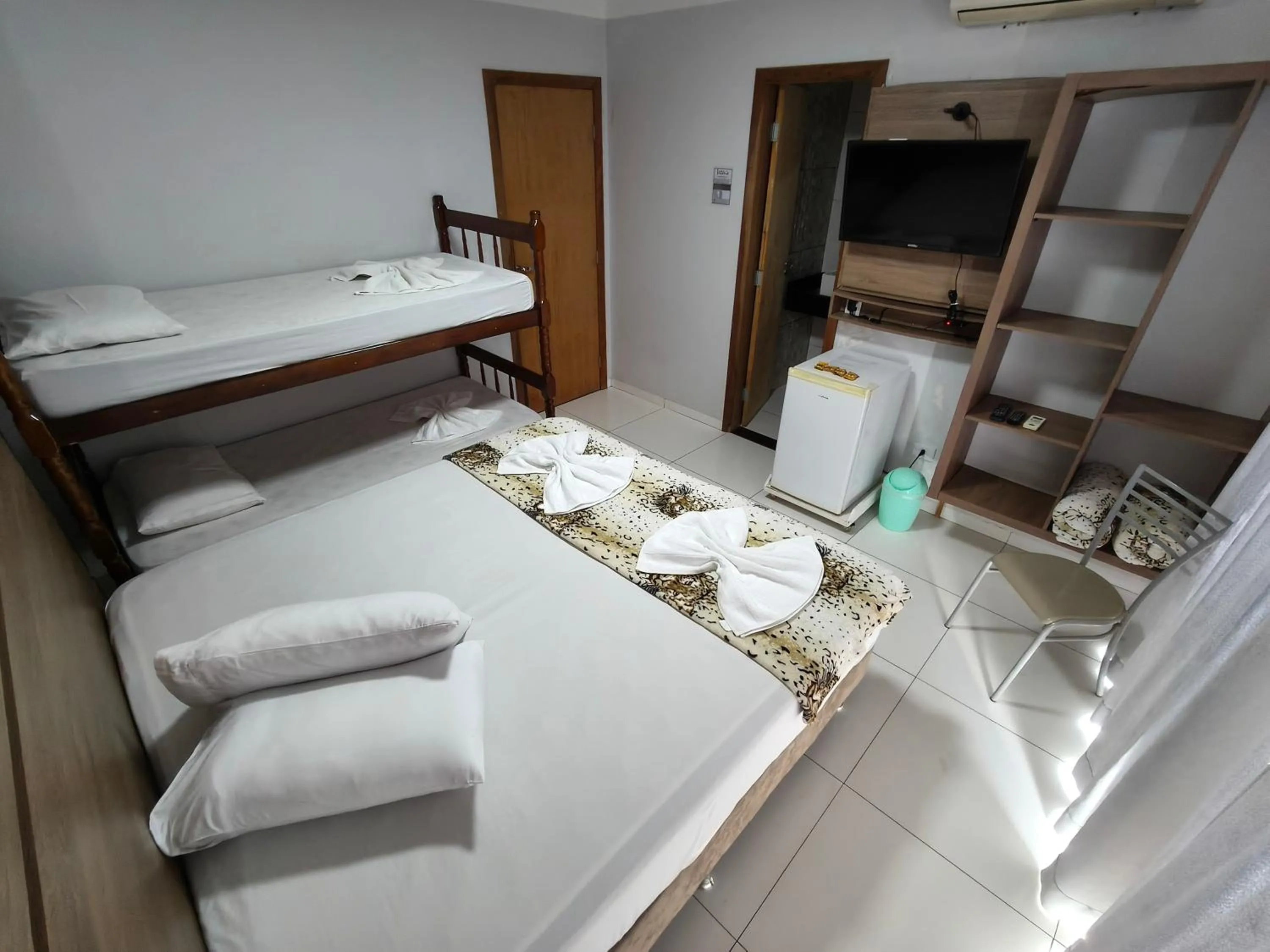 Bed in Hotel Vitória - Guaíra