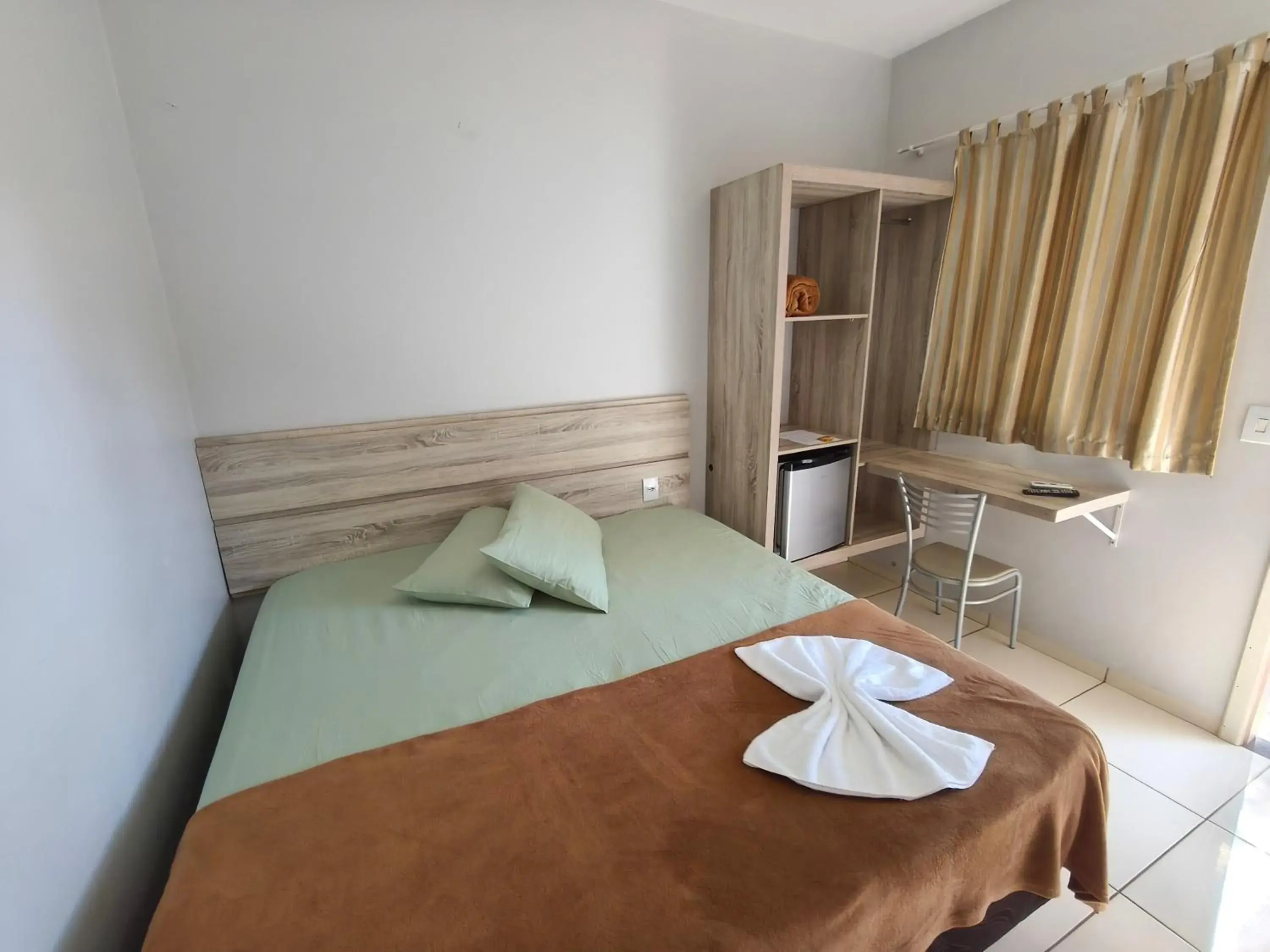 Double or Twin Room with Private Bathroom - single occupancy in Hotel Vitória - Guaíra Double or Twin Room with Private Bathroom - single occupancy in Hotel Vitória - Guaíra