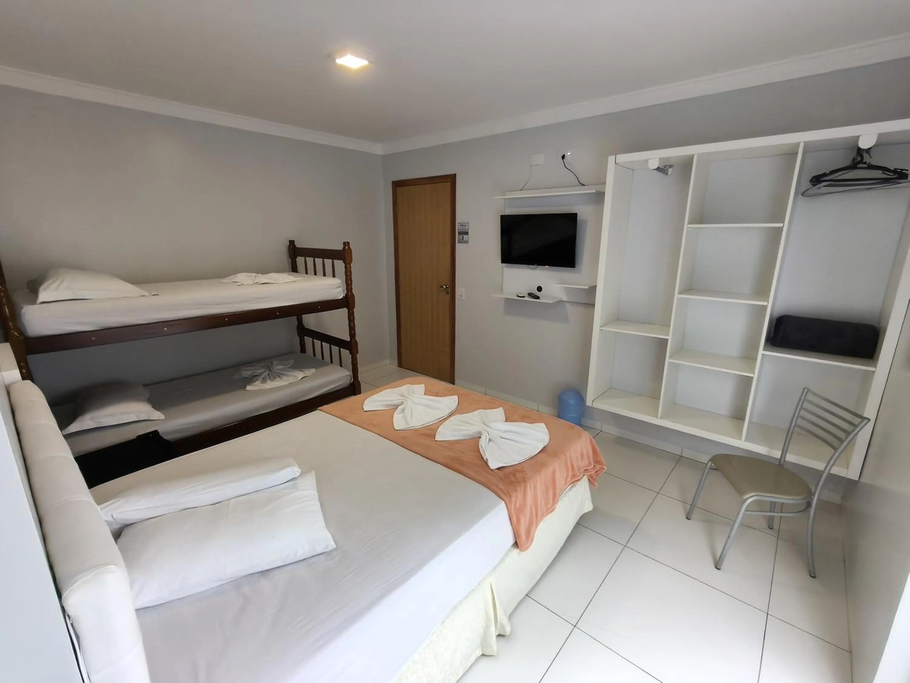 Bed in Hotel Vitória - Guaíra