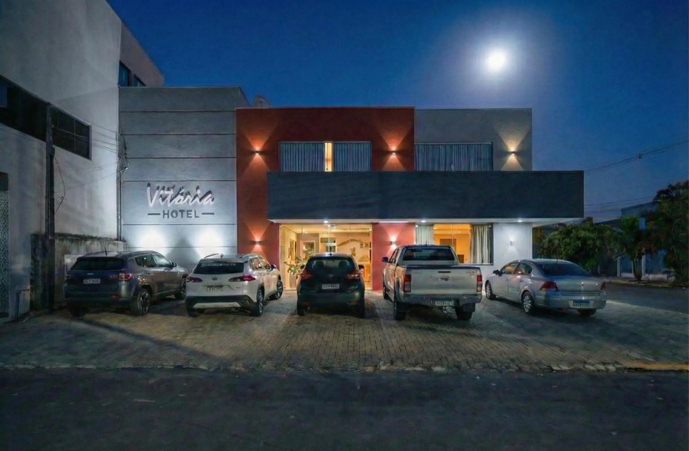 Property building in Hotel Vitória - Guaíra