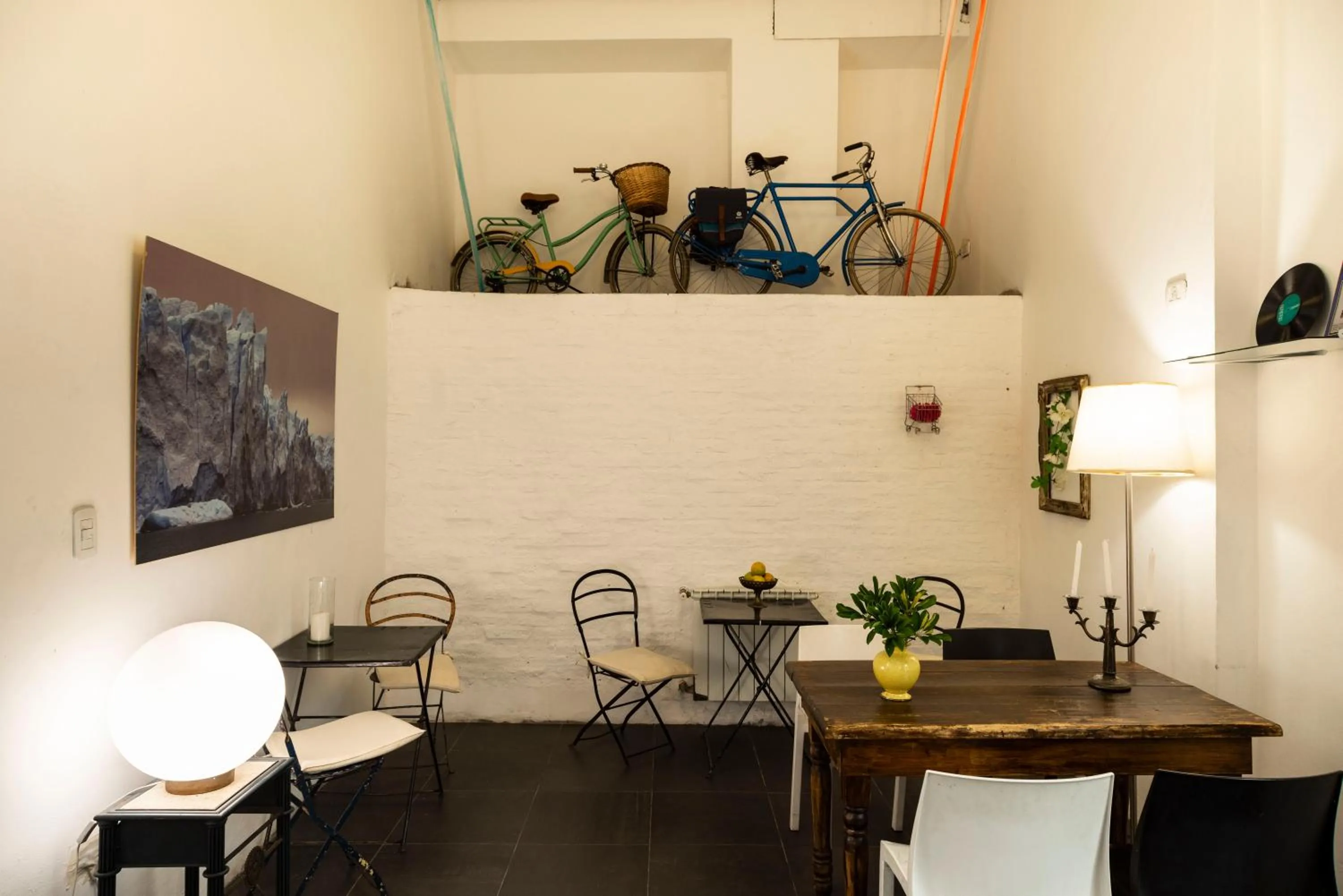 Dining area in ChillHouse
