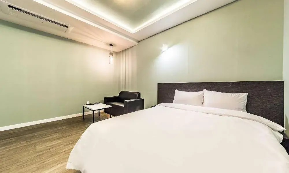 Bed in Chuncheon Hotel View Bed in Chuncheon Hotel View