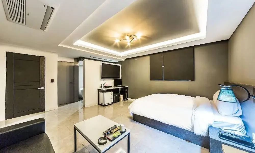Bed in Chuncheon Hotel View Bed in Chuncheon Hotel View