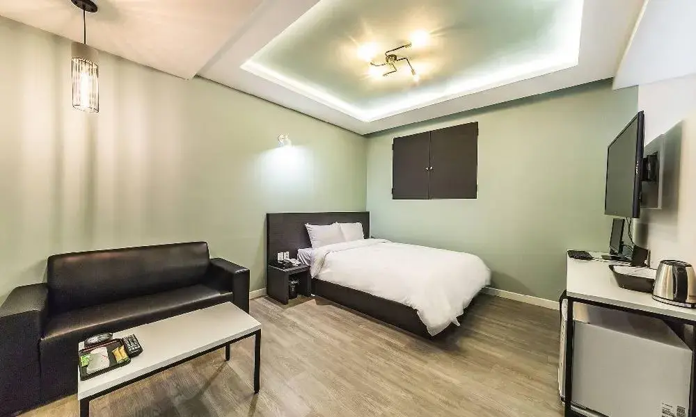Bed in Chuncheon Hotel View Bed in Chuncheon Hotel View