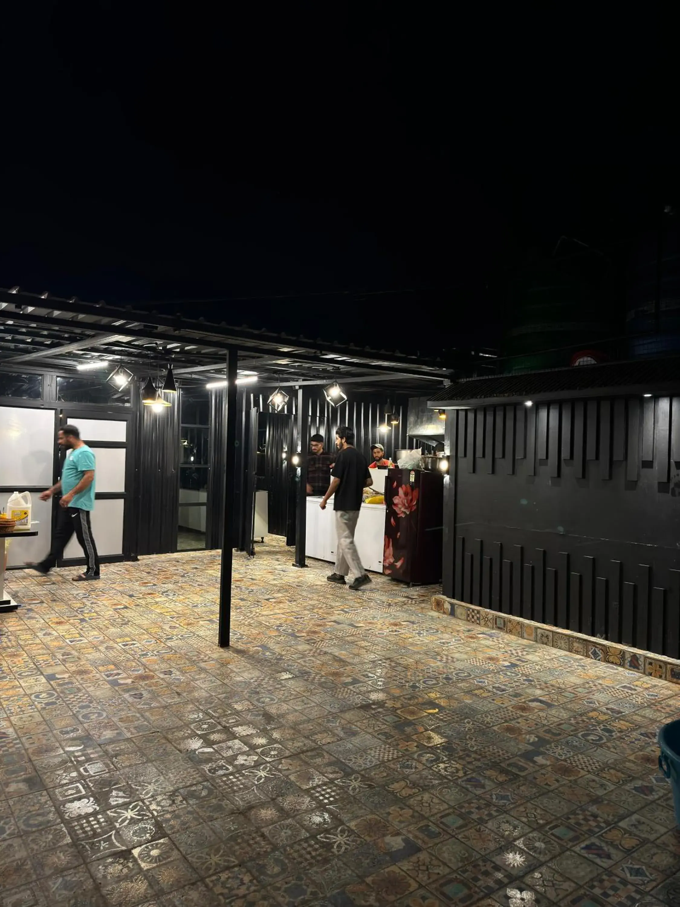 Restaurant/places to eat in Hotel Jafson Accommodates Restaurant/places to eat in Hotel Jafson Accommodates