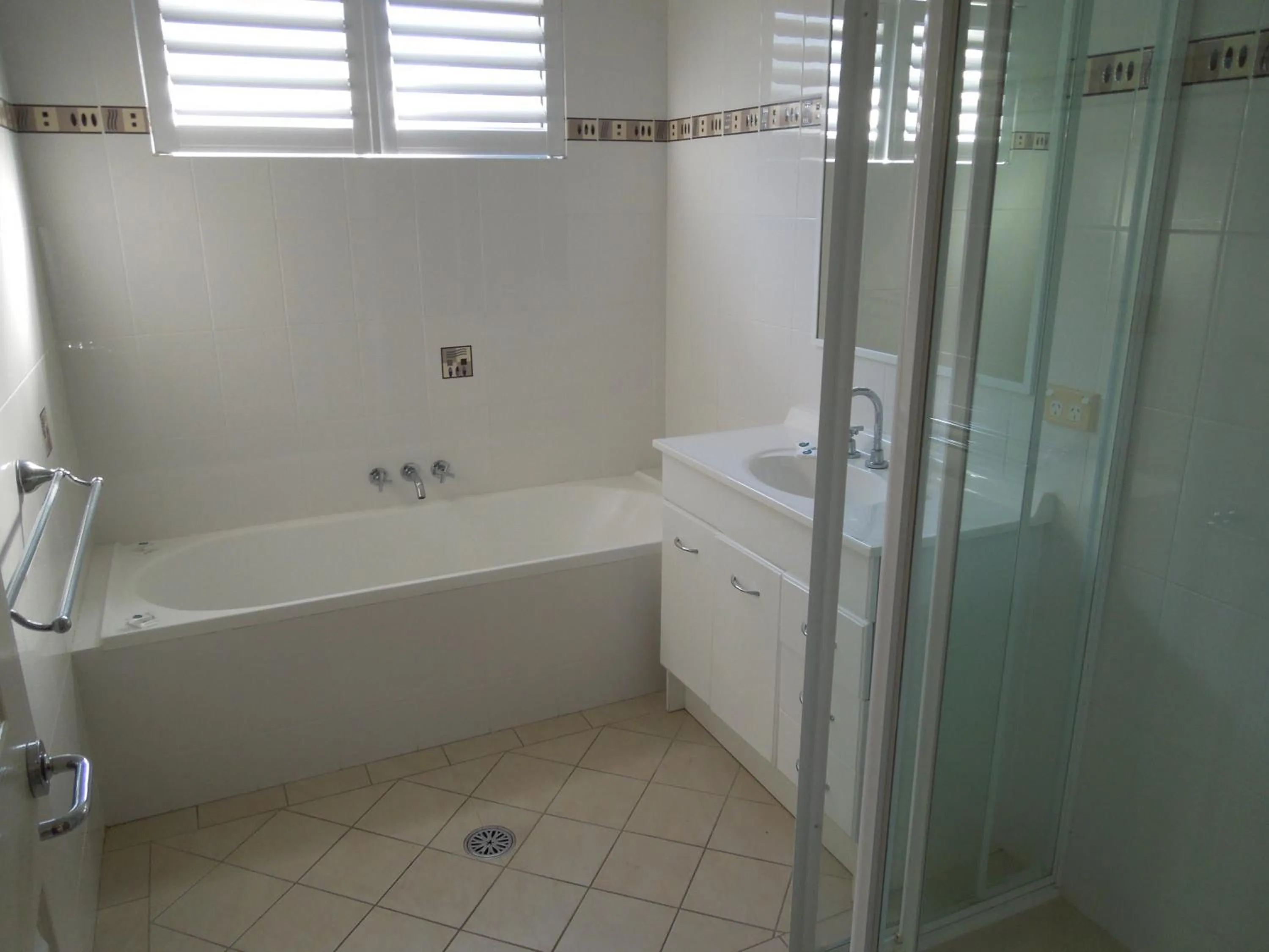 Bathroom in Oceanside Hawks Nest