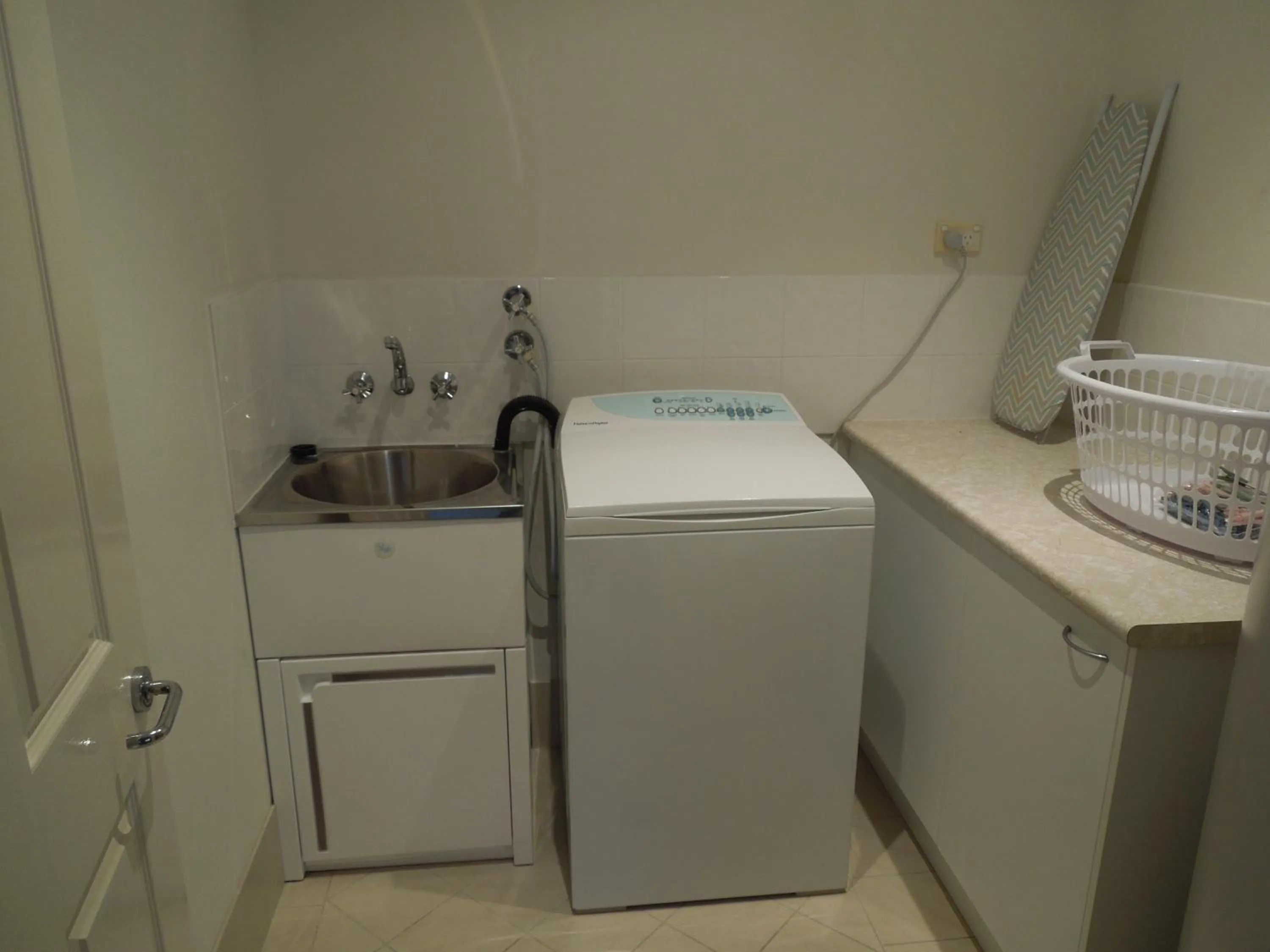 washing machine in Oceanside Hawks Nest