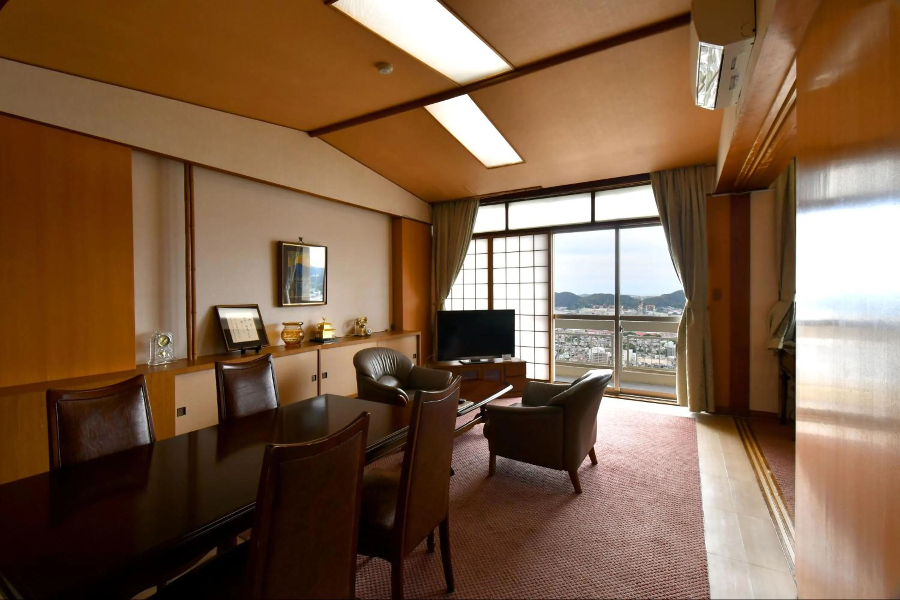 TV and multimedia in Yataro