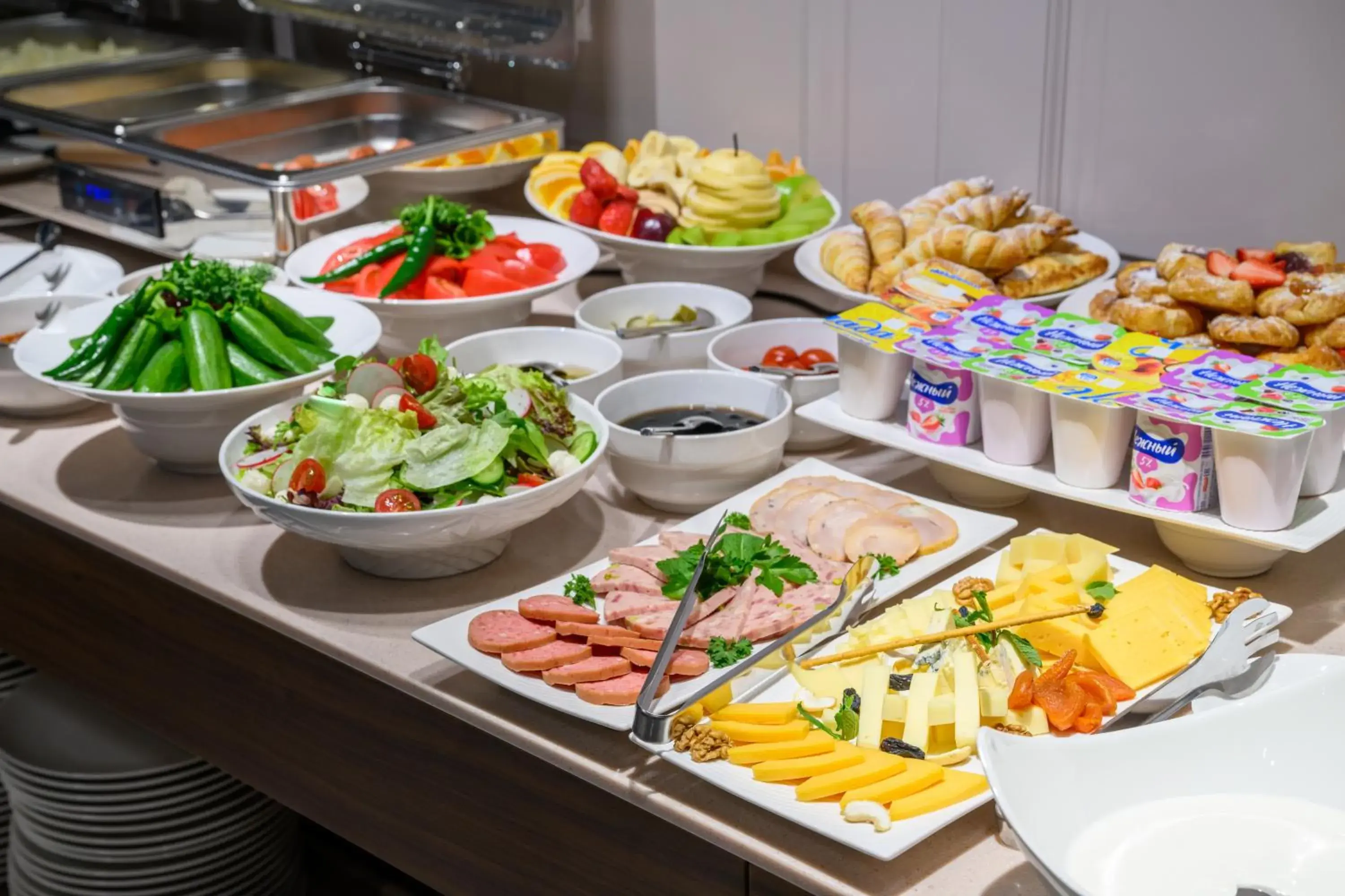 Breakfast in Consti Hotel Tashkent Breakfast in Consti Hotel Tashkent