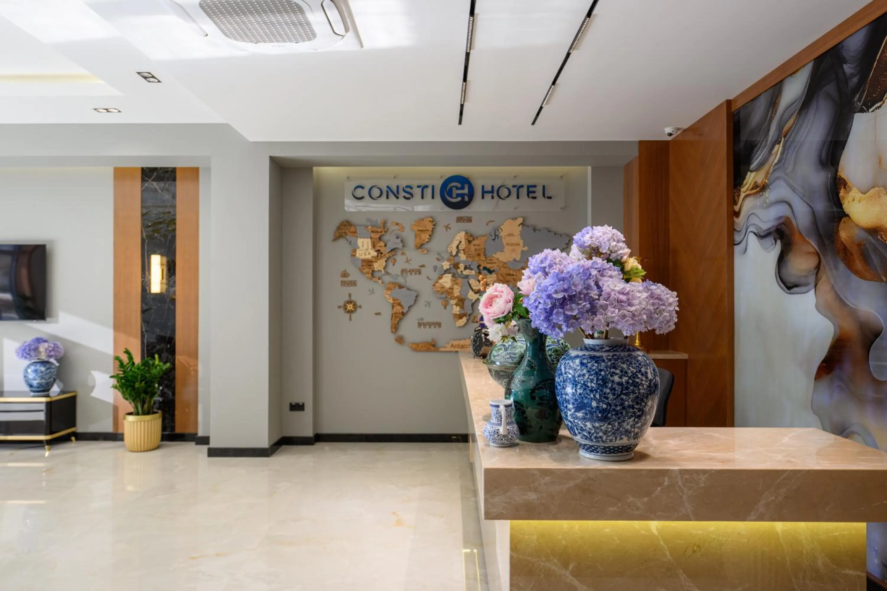 Lobby or reception in Consti Hotel Tashkent