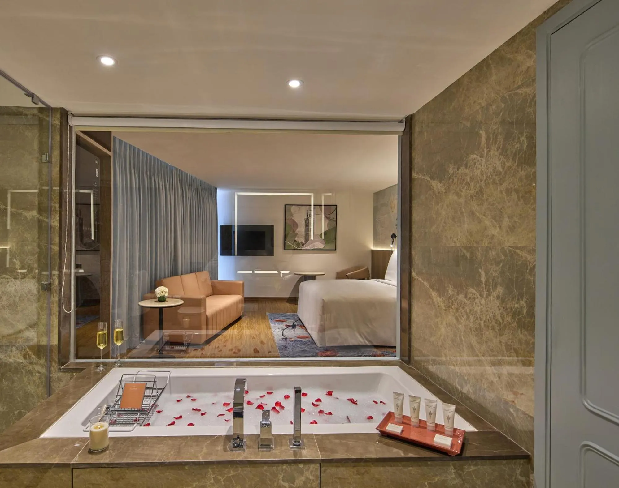 Bathroom in ICONIQA Hotel Mumbai International Airport