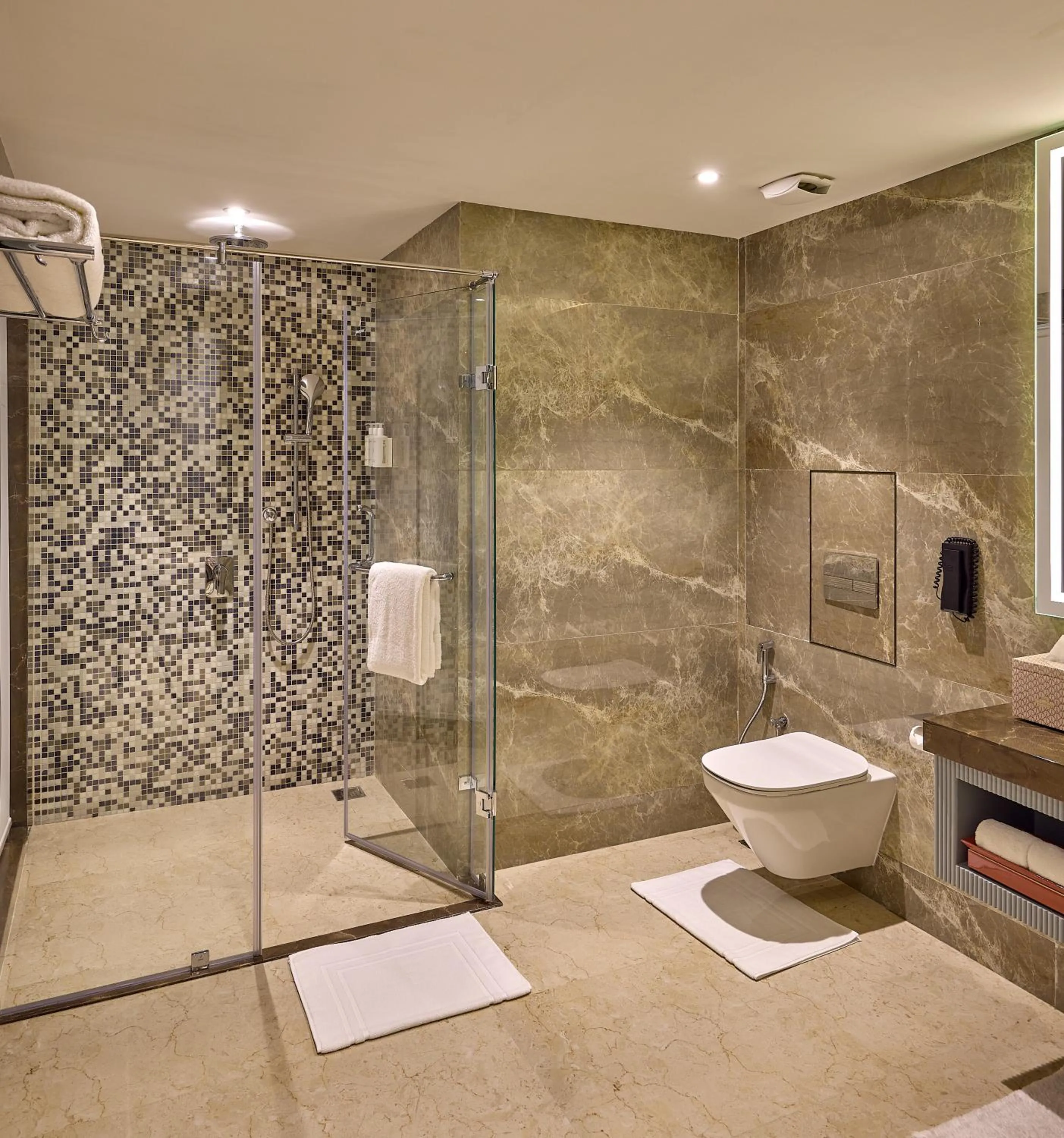 Bathroom in ICONIQA Hotel Mumbai International Airport