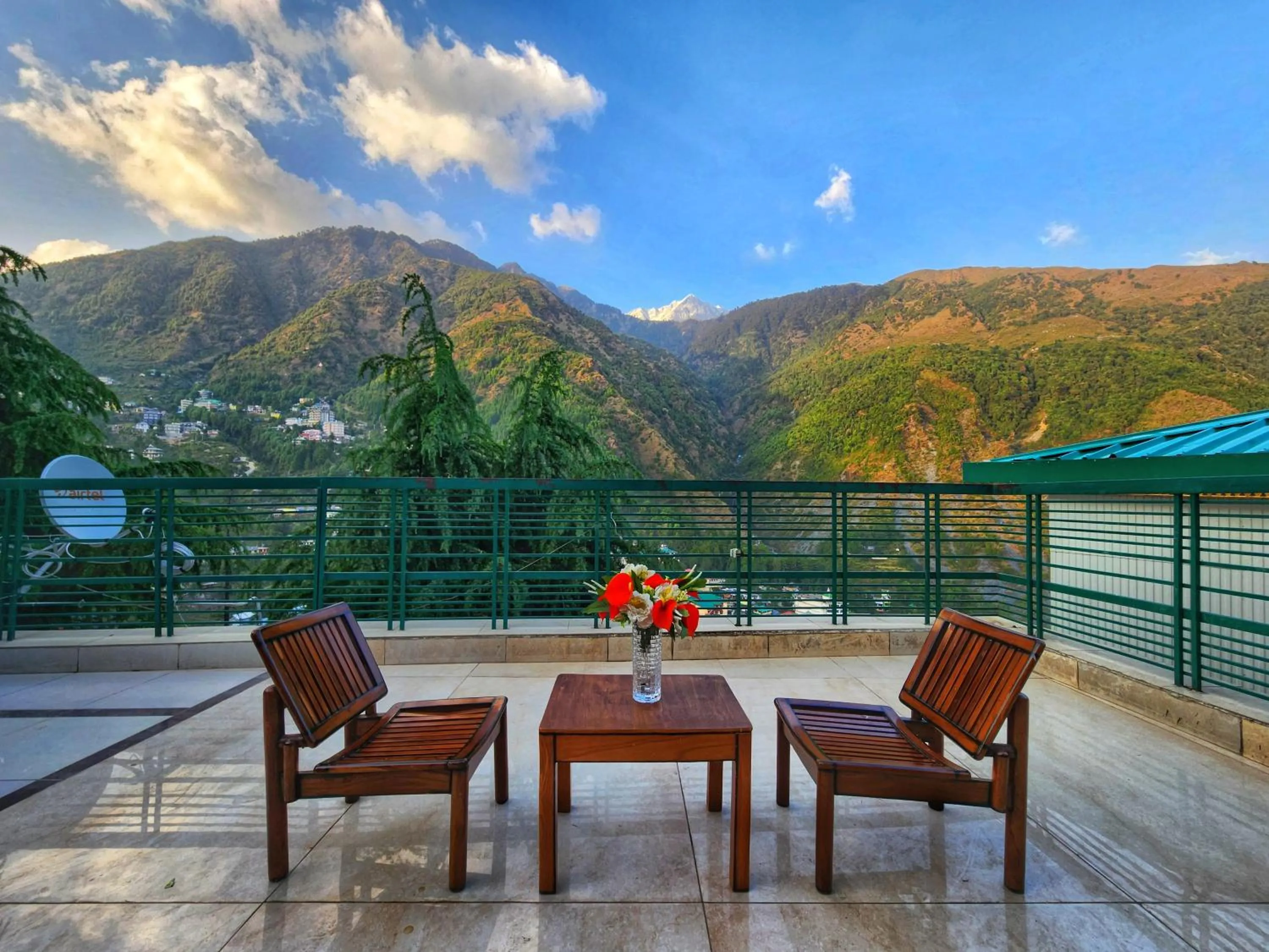 The Cedar Vatika Hotel and Restaurant