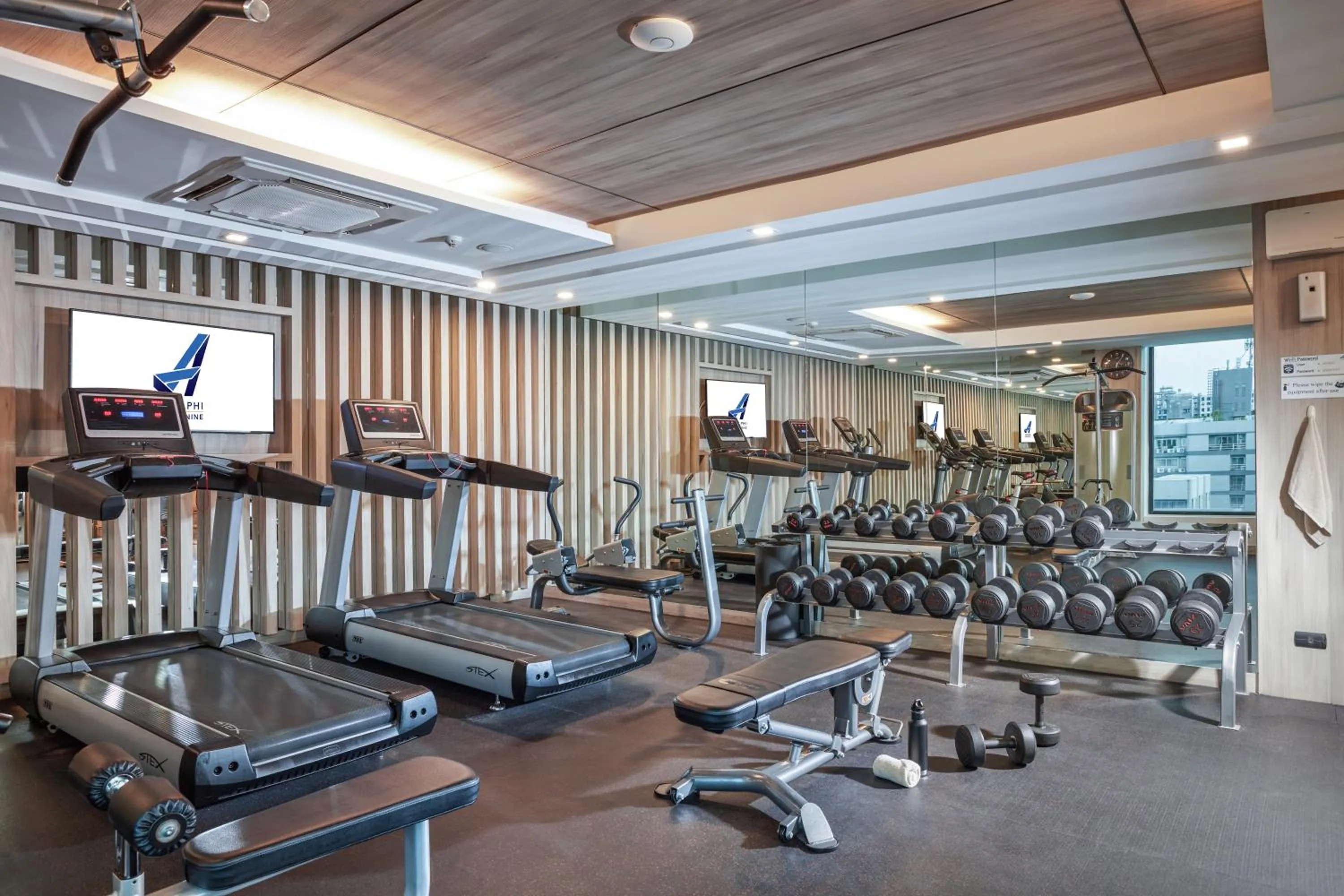 Fitness centre/facilities in Adelphi Forty-Nine