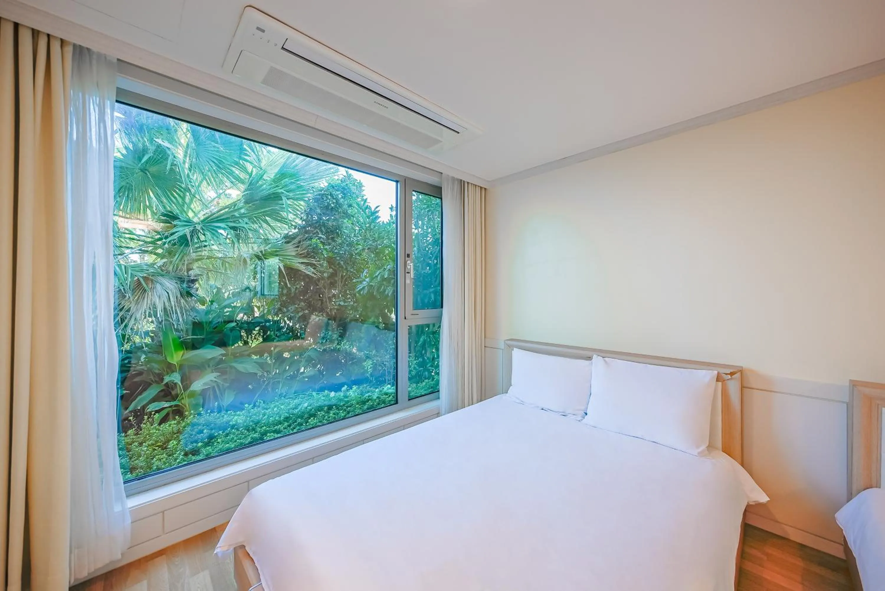 Bed in Harmony Resort