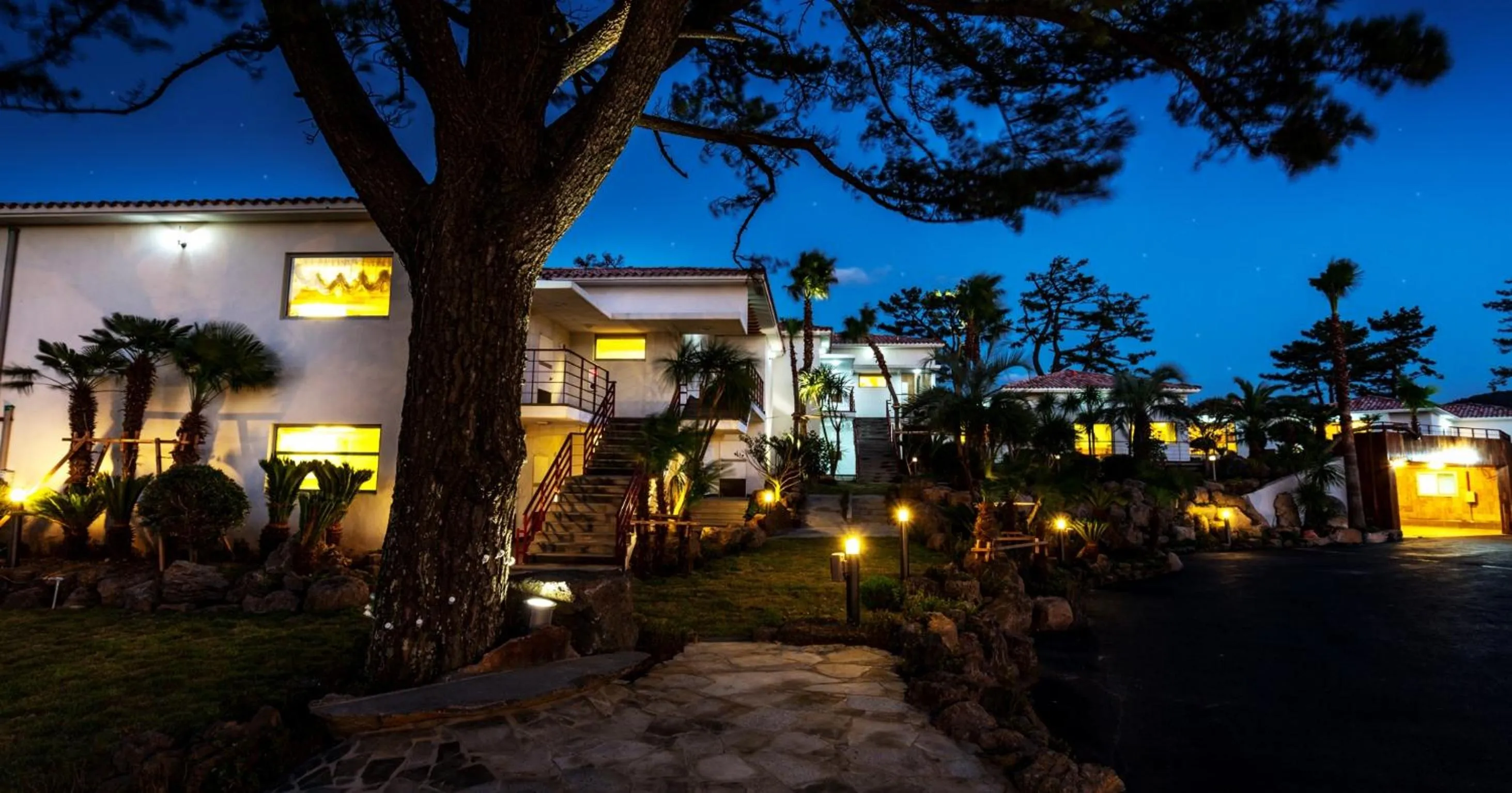 Facade/entrance in Harmony Resort