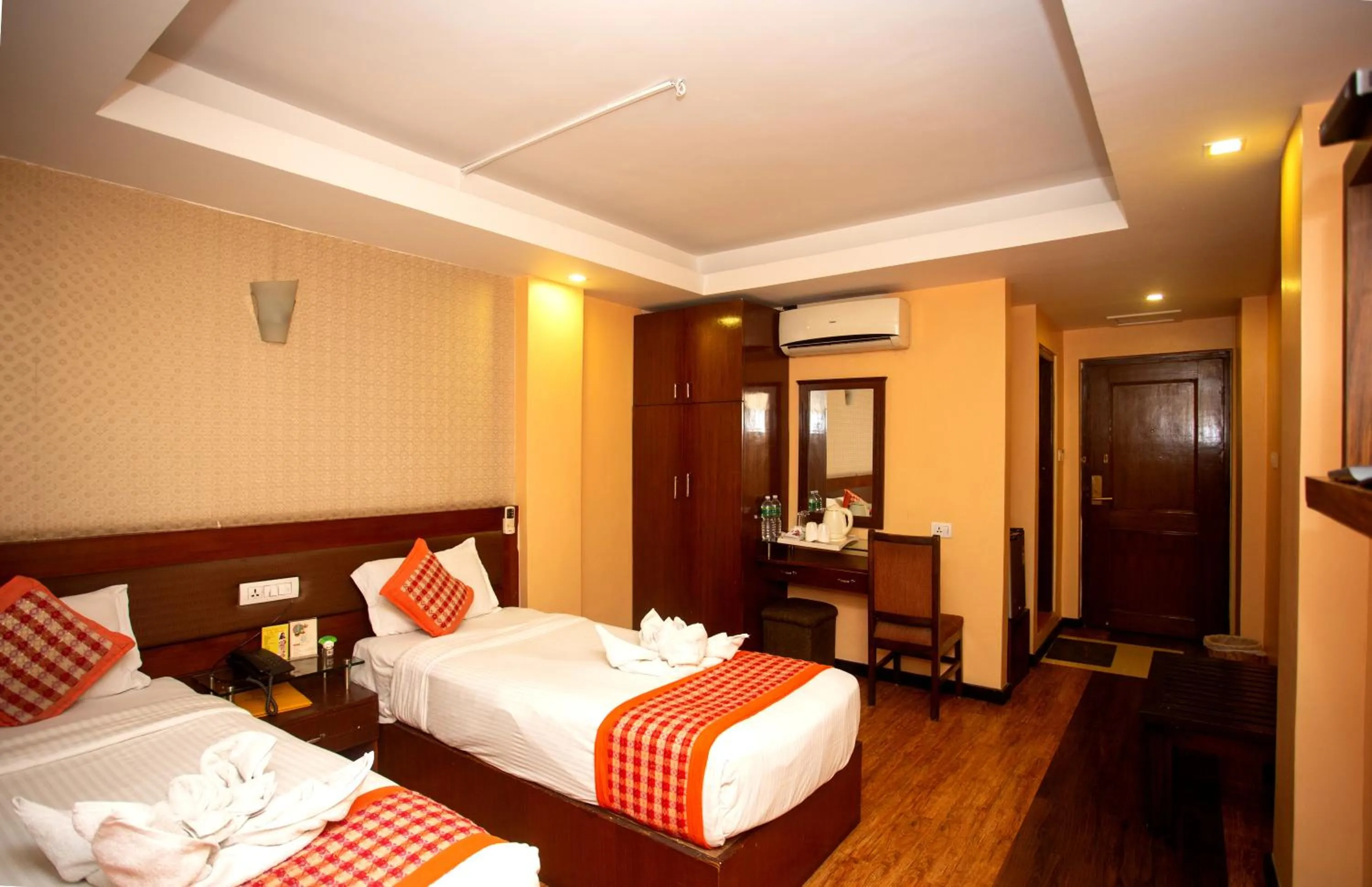 Bedroom, Bed in Yellow Pagoda Hotel