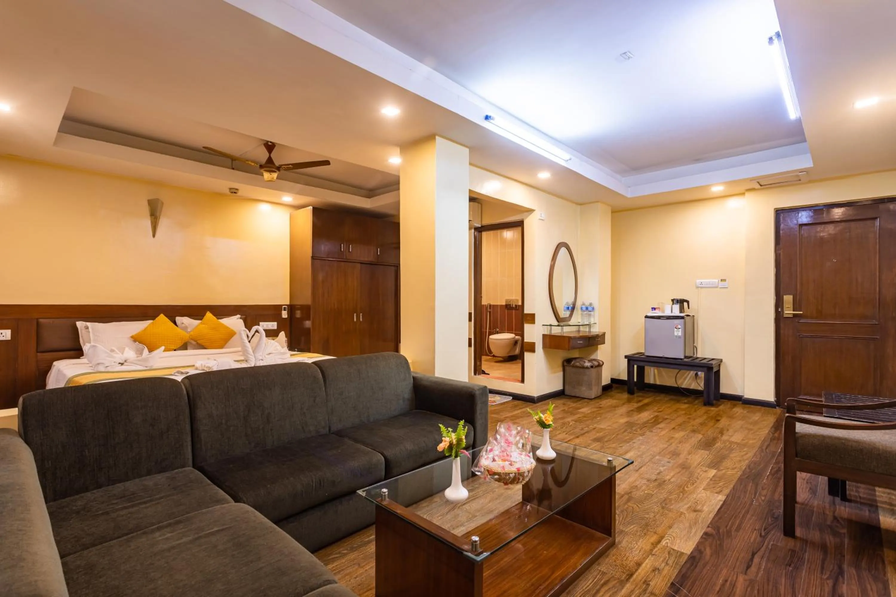 Bed in Yellow Pagoda Hotel