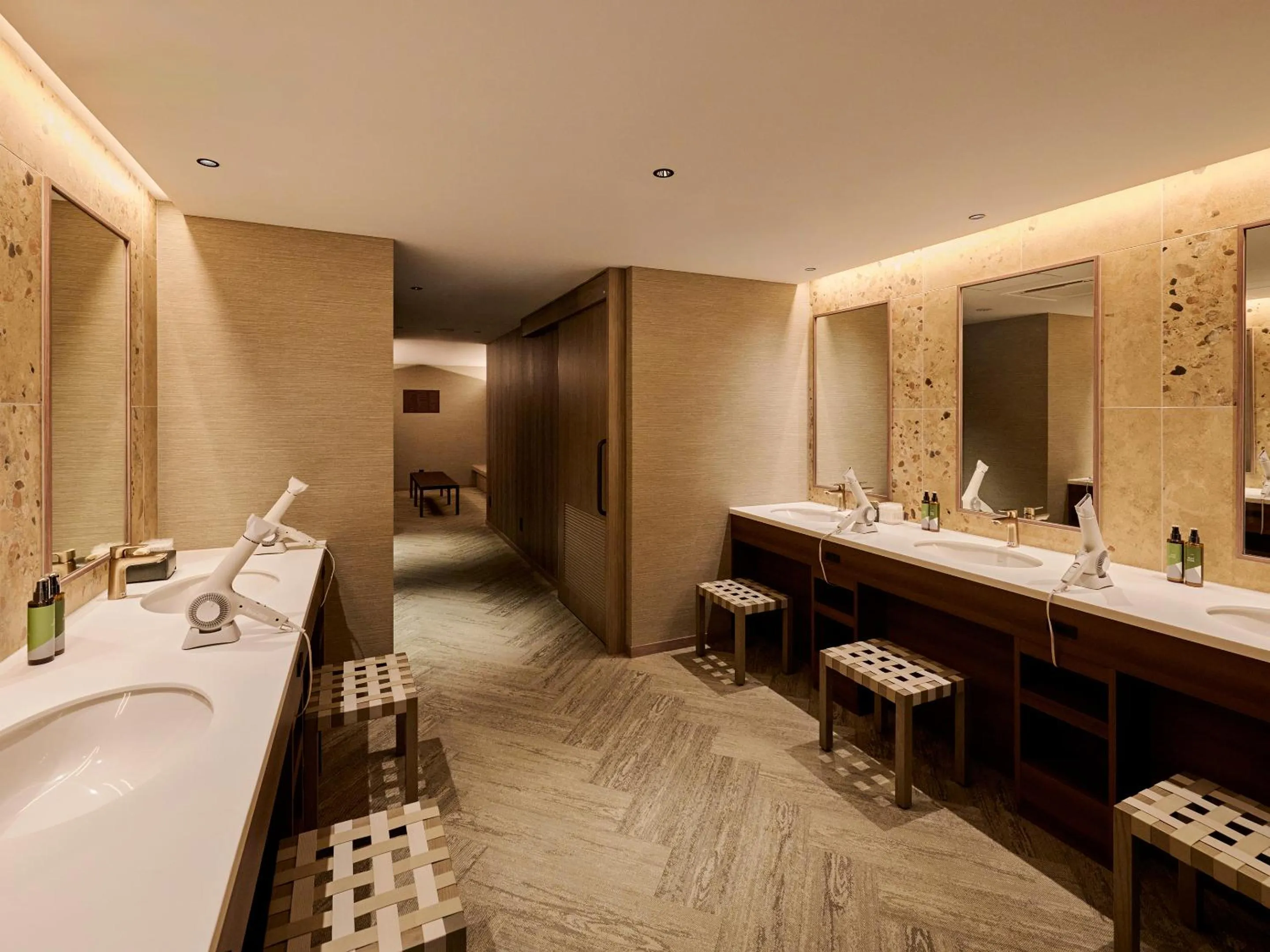 Public Bath in Glamday Style Hotel & Resort Kyu-Karuizawa