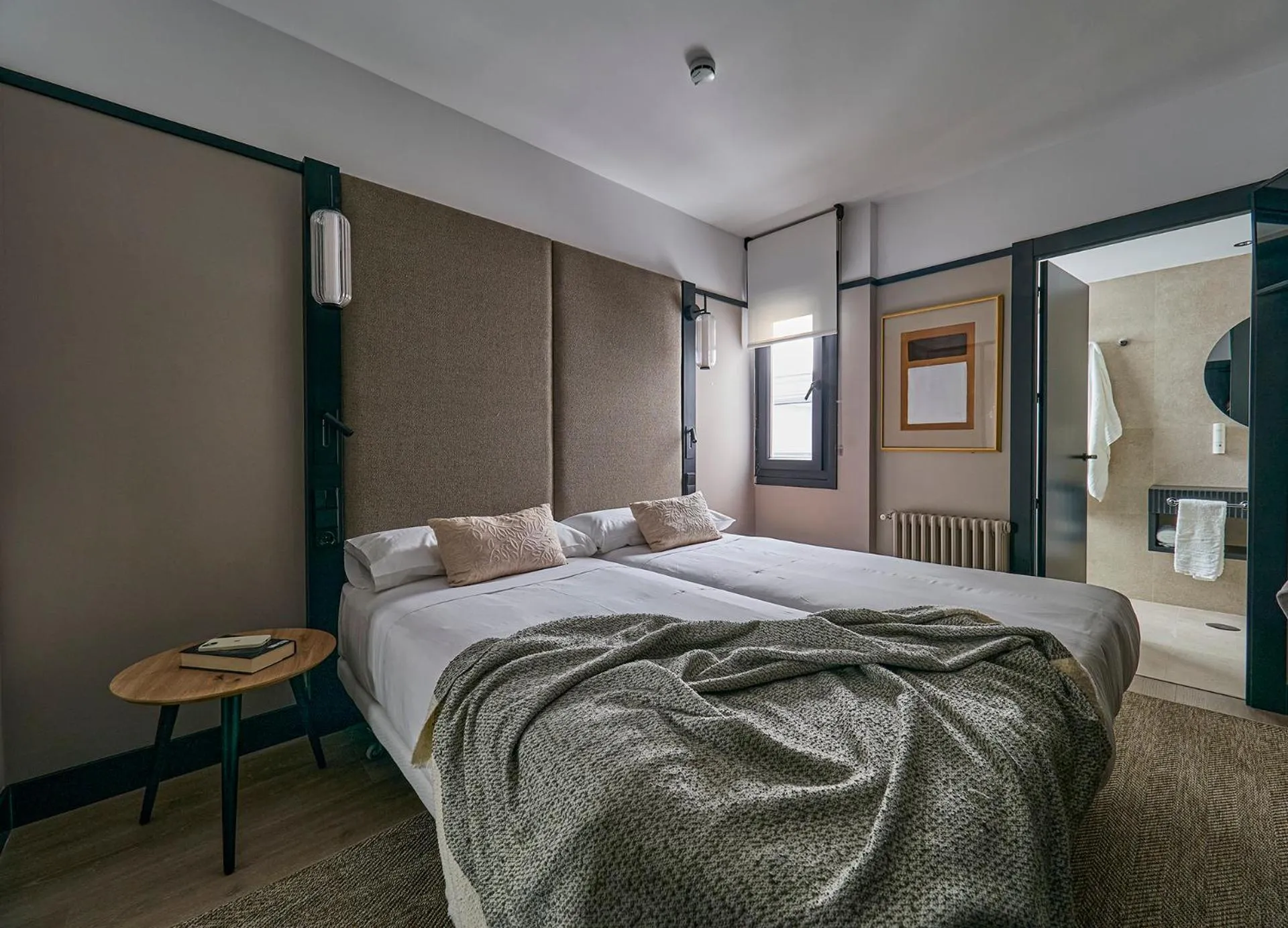 Bedroom, Bed in B48 Oviedo Ópera