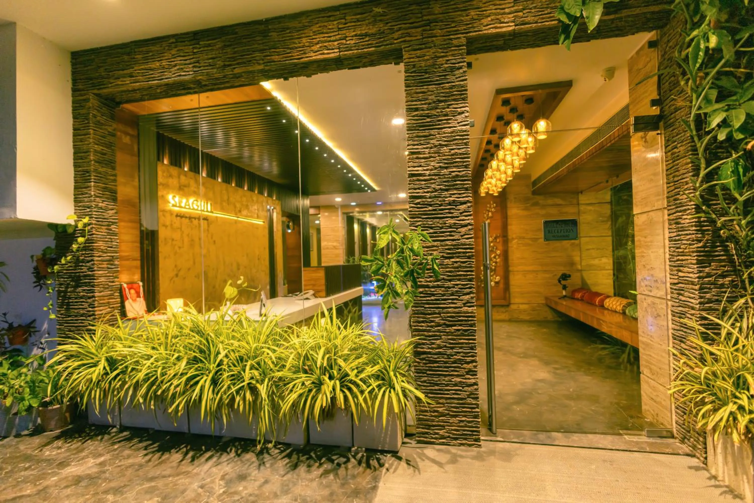 Facade/entrance in Hotel Seagull