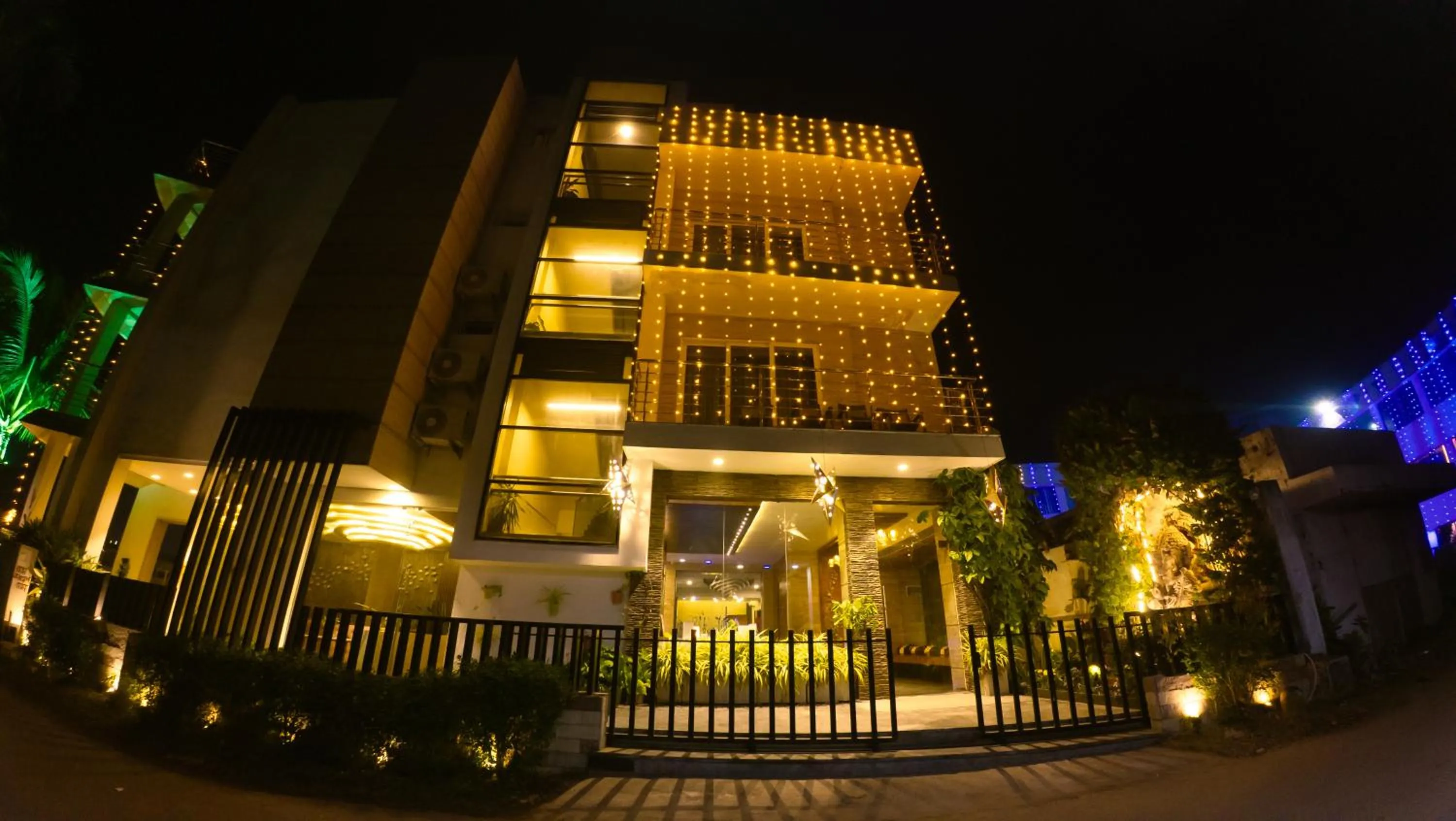 Facade/entrance in Hotel Seagull