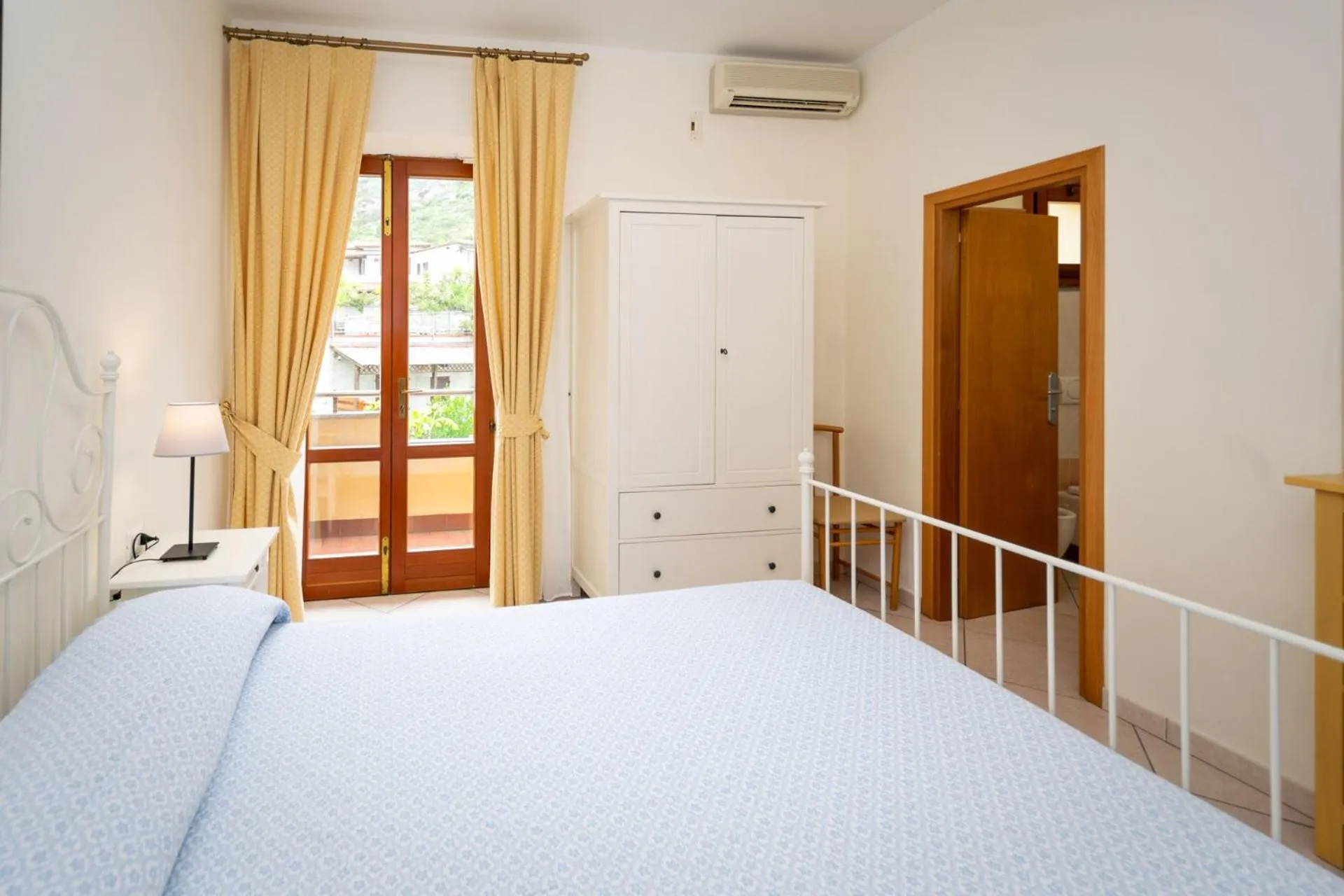 Photo of the whole room, Bed in Hotel Anna