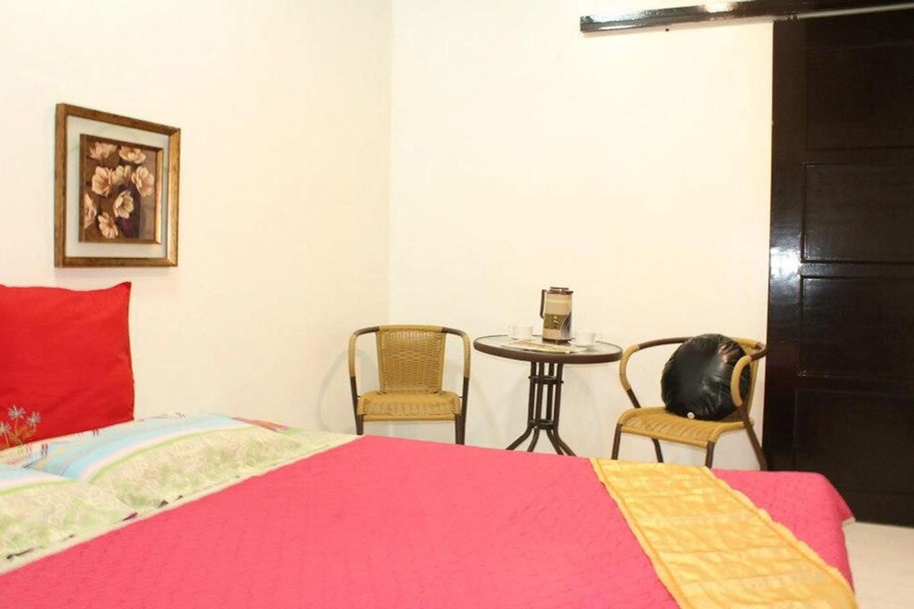 Bed in St Nicolas Inn CDO City Center