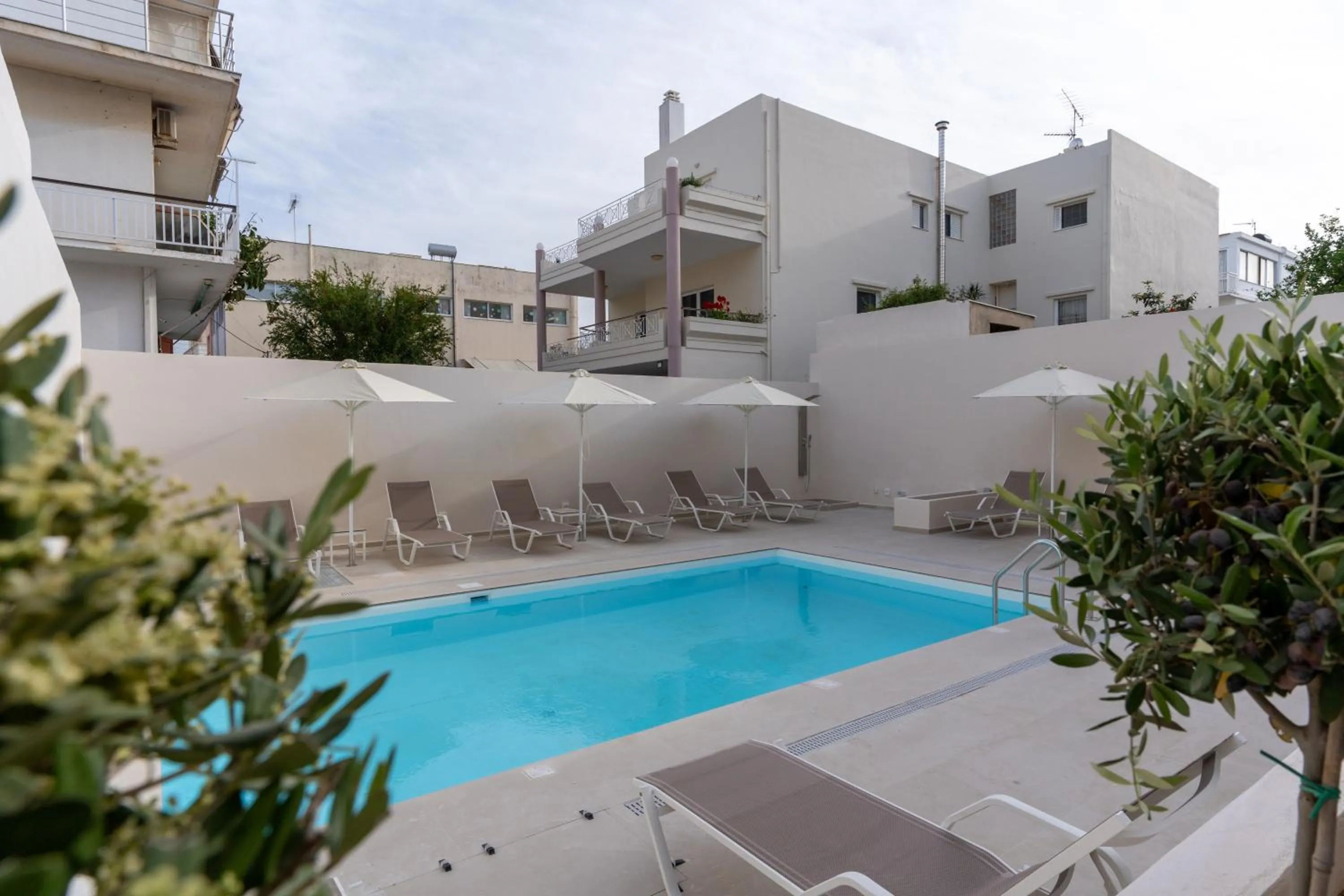 Day in Selected Suites