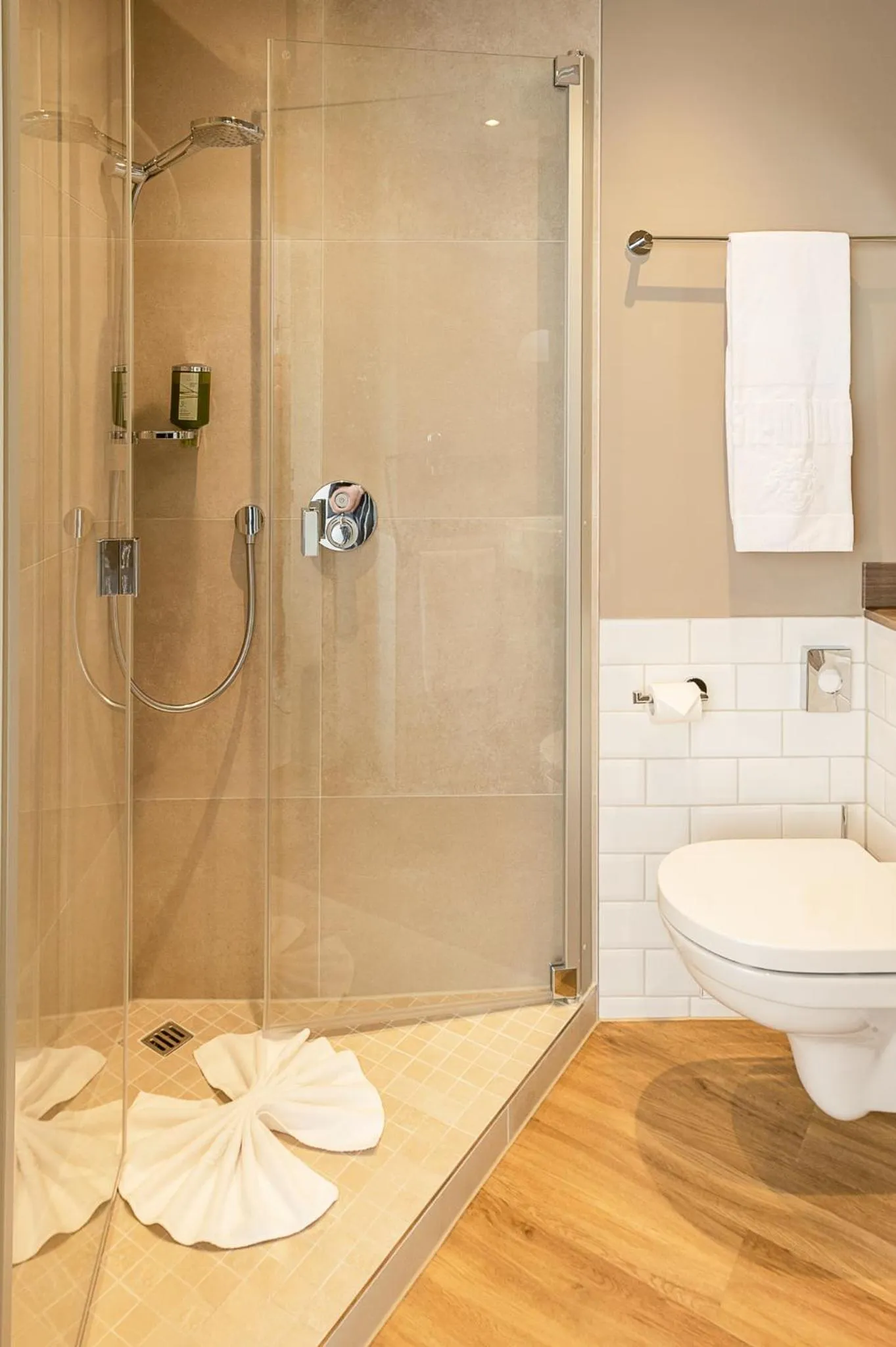 Bathroom in Schlosshotel Steinburg