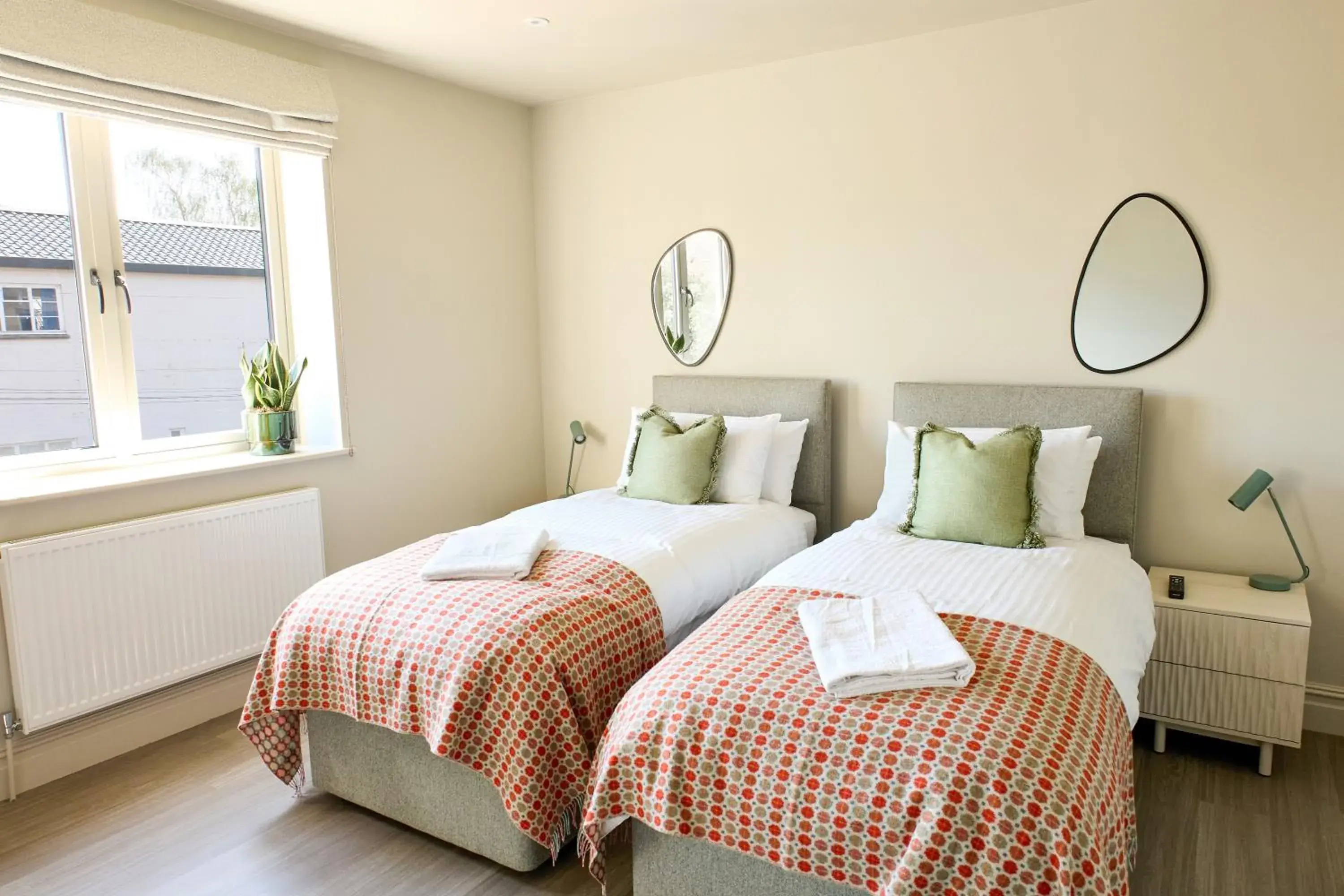 Deluxe Double Room in George Apartments Deluxe Double Room in George Apartments