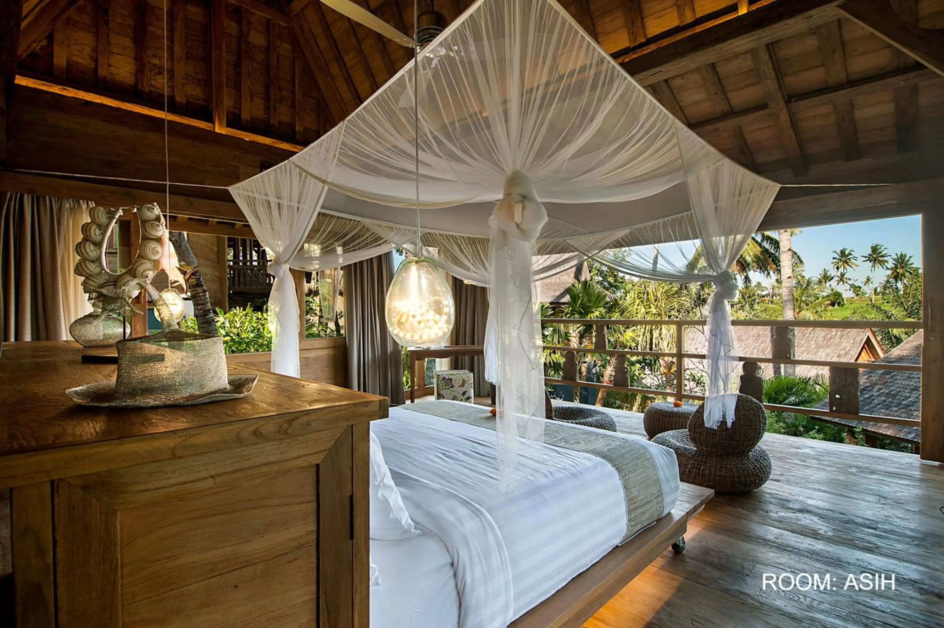 Bed in Blue Karma Dijiwa Ubud