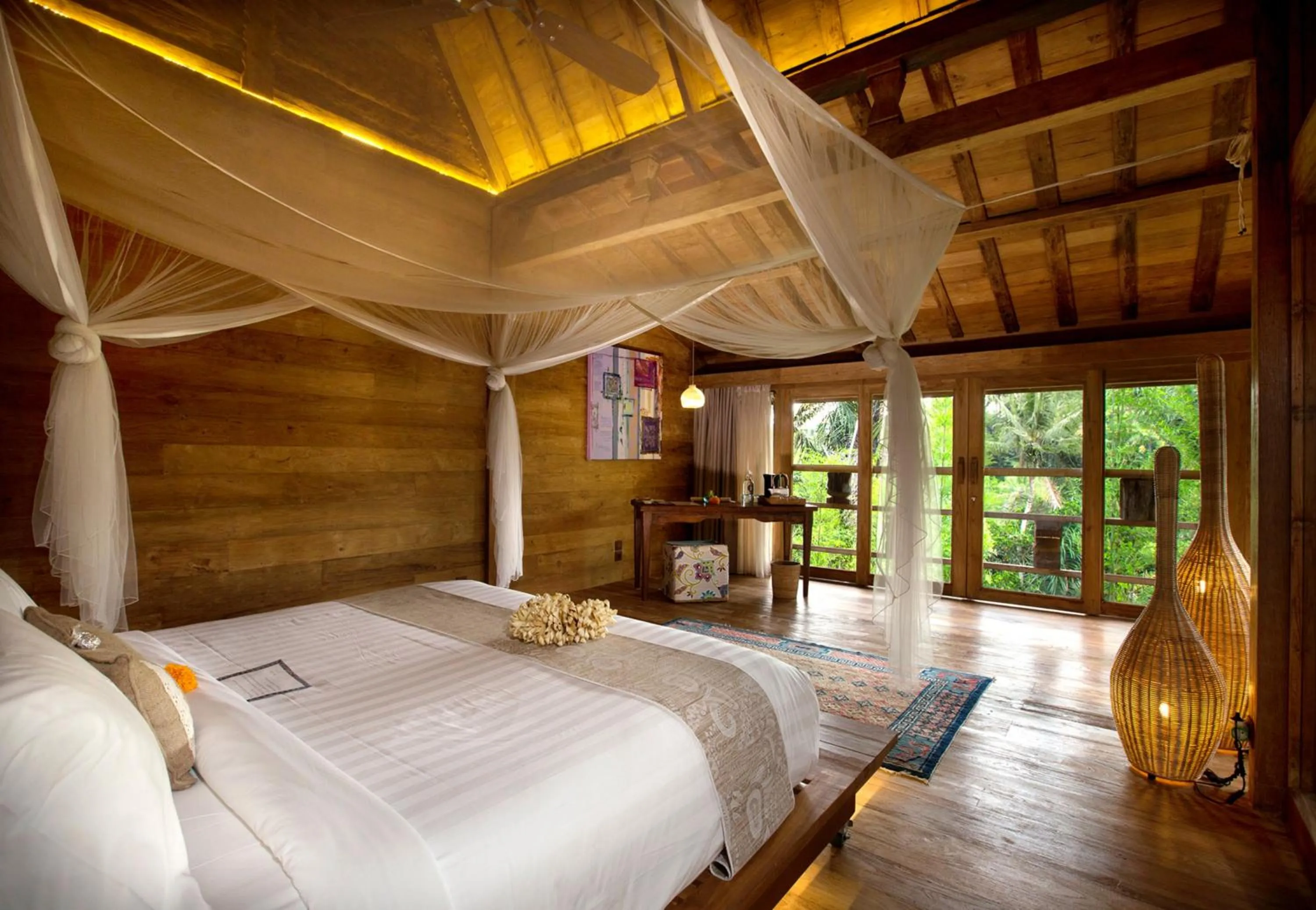 Bed in Blue Karma Dijiwa Ubud